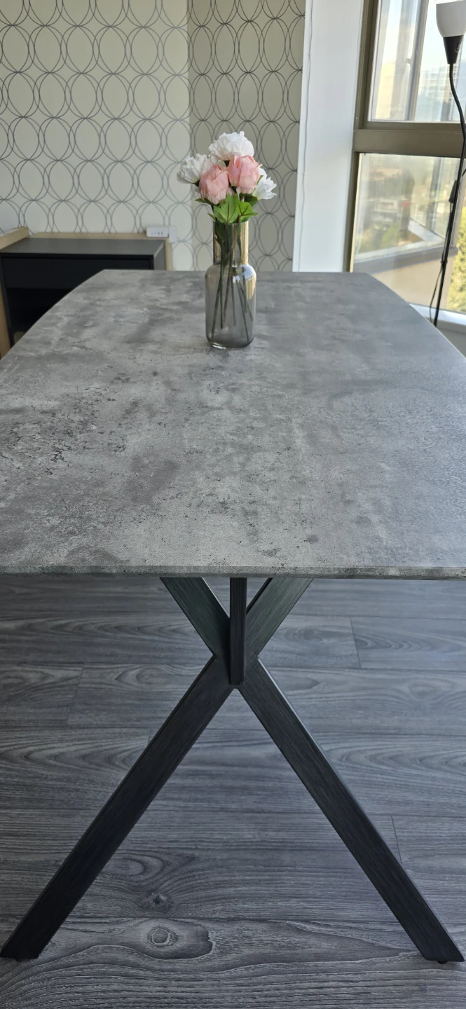 Dining table - photo 5