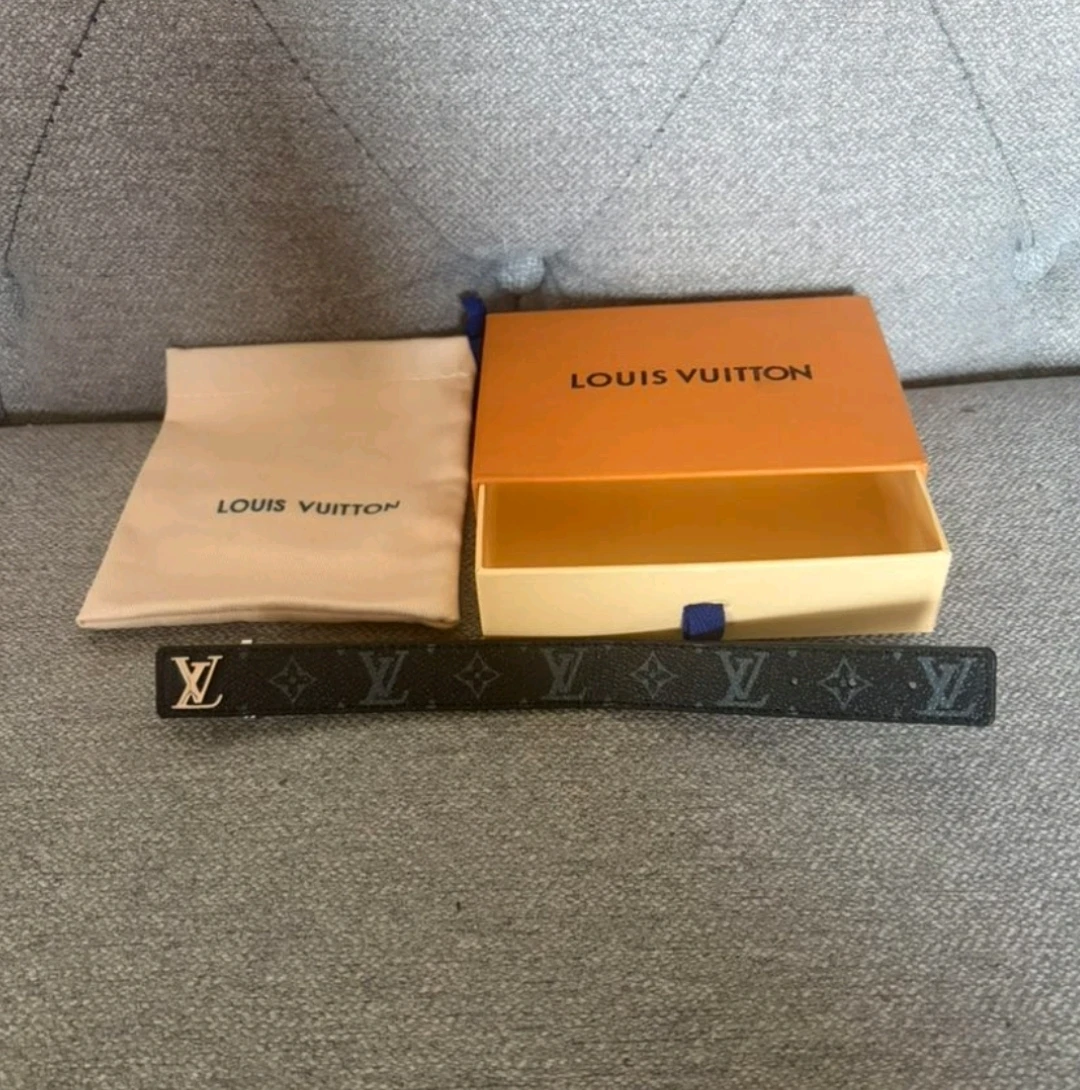 (READ DESC) Louis Vuitton Monogram Bracelet