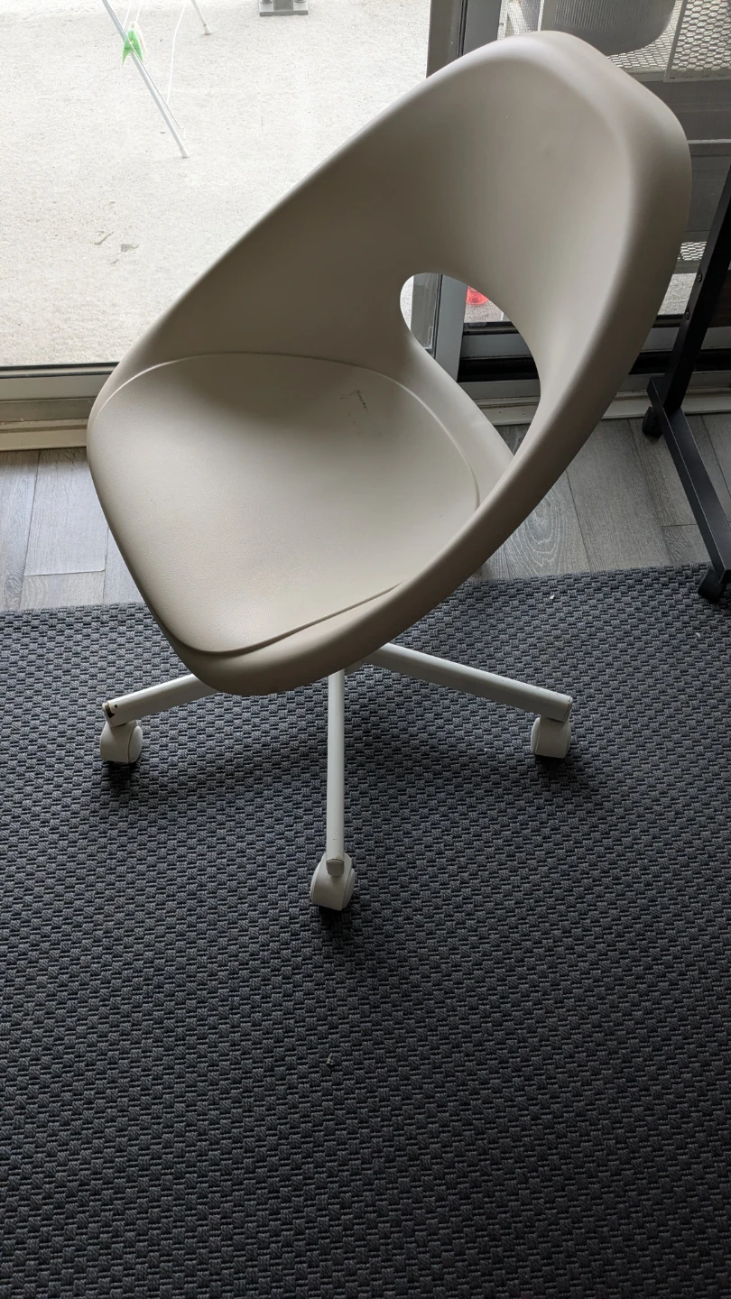 Ikea LOBERGET / MALSKÄR swivel chair
