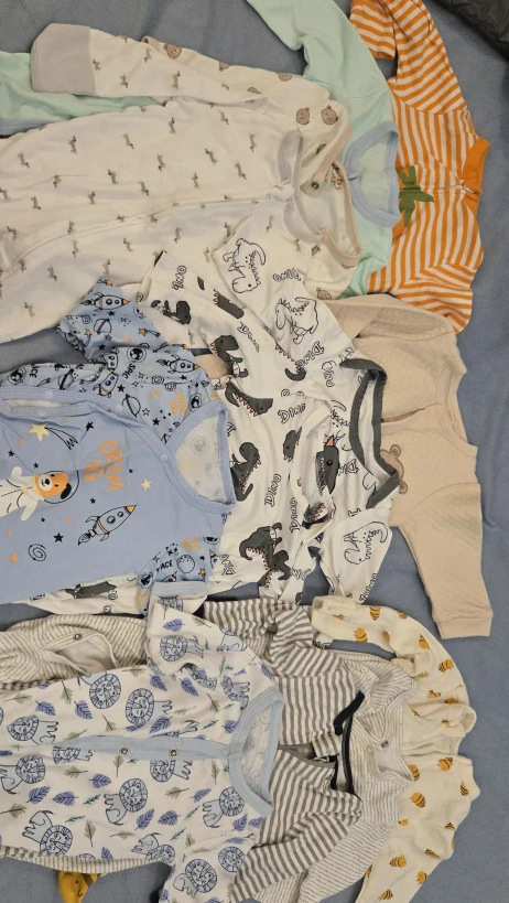 Baby boy clothes 0-3 m - photo 5