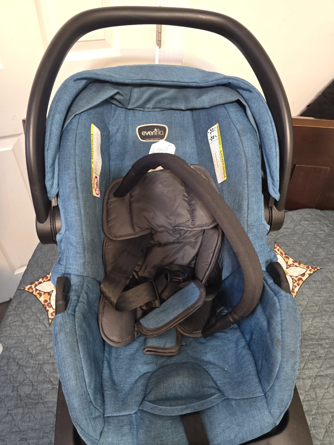 Evenflo Stroller and Car Seat Combo - photo 4