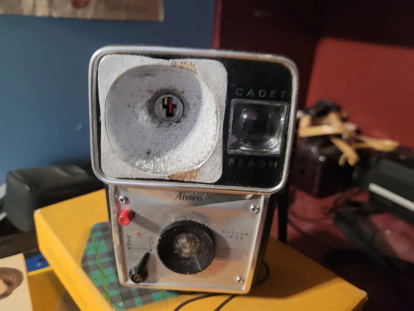 Polaroid Land Camera - photo 3