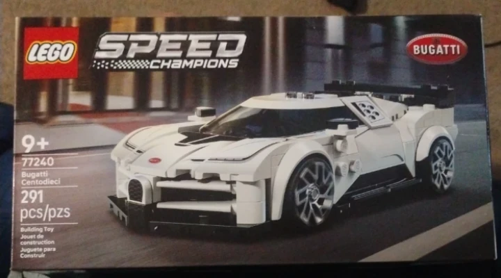 LEGO Speed Champions Bugatti Centodieci 77240 Building Toy