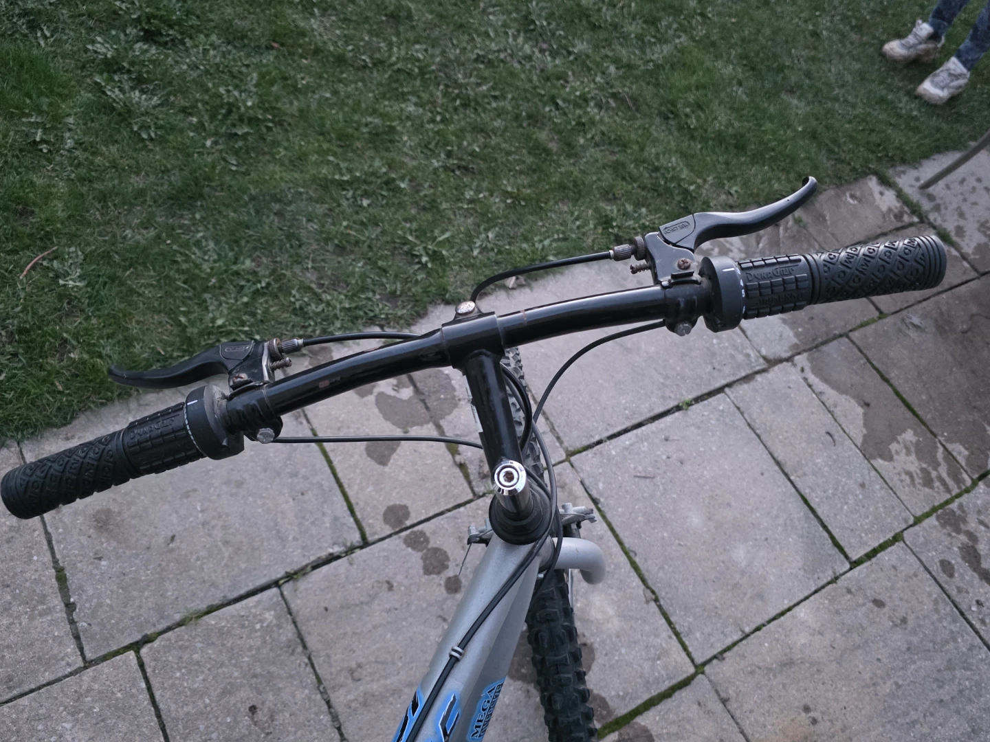 CCM ICE Mountain bike 18 gears 26 inch wheels - photo 5