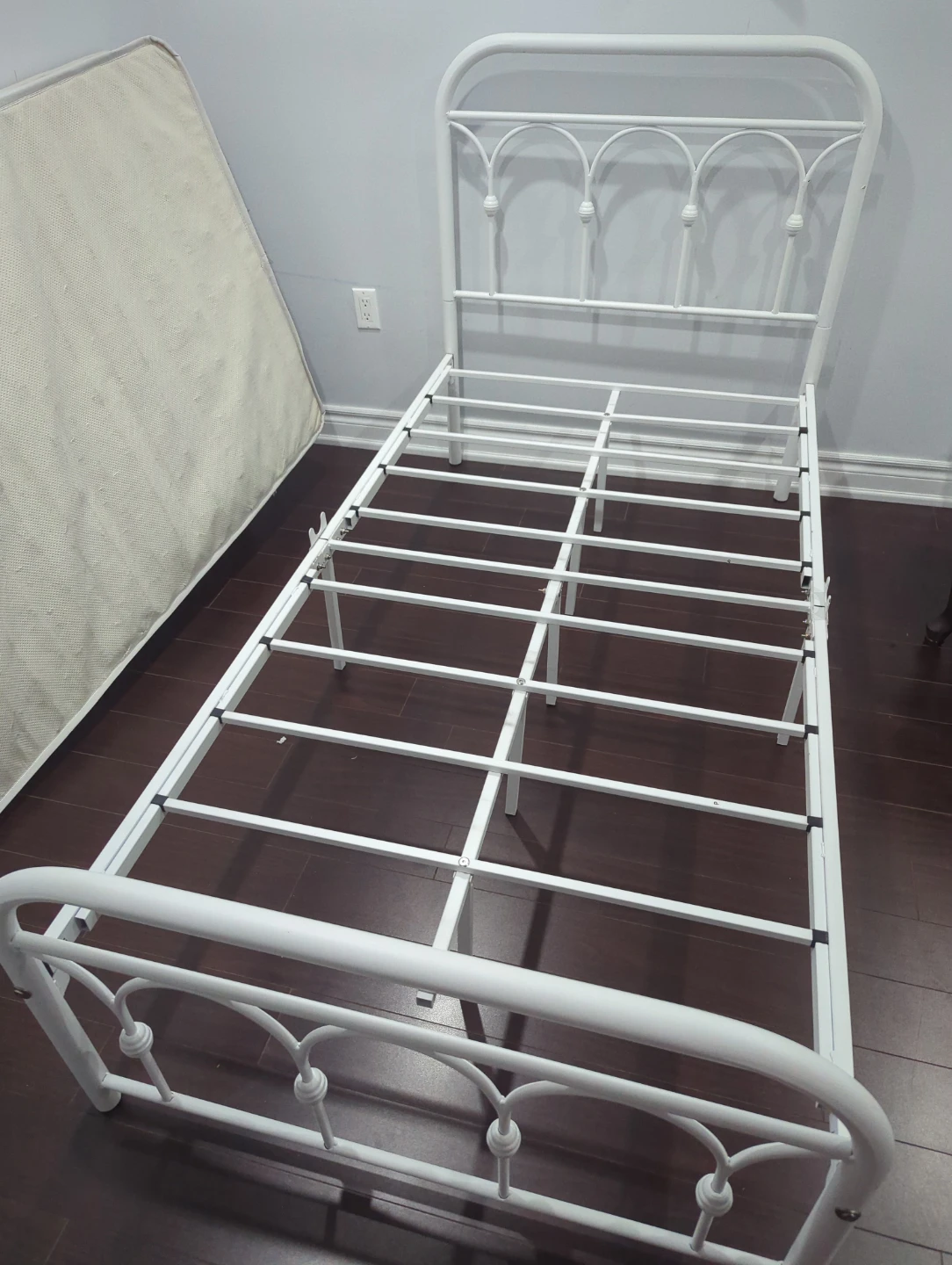 metal bed frame