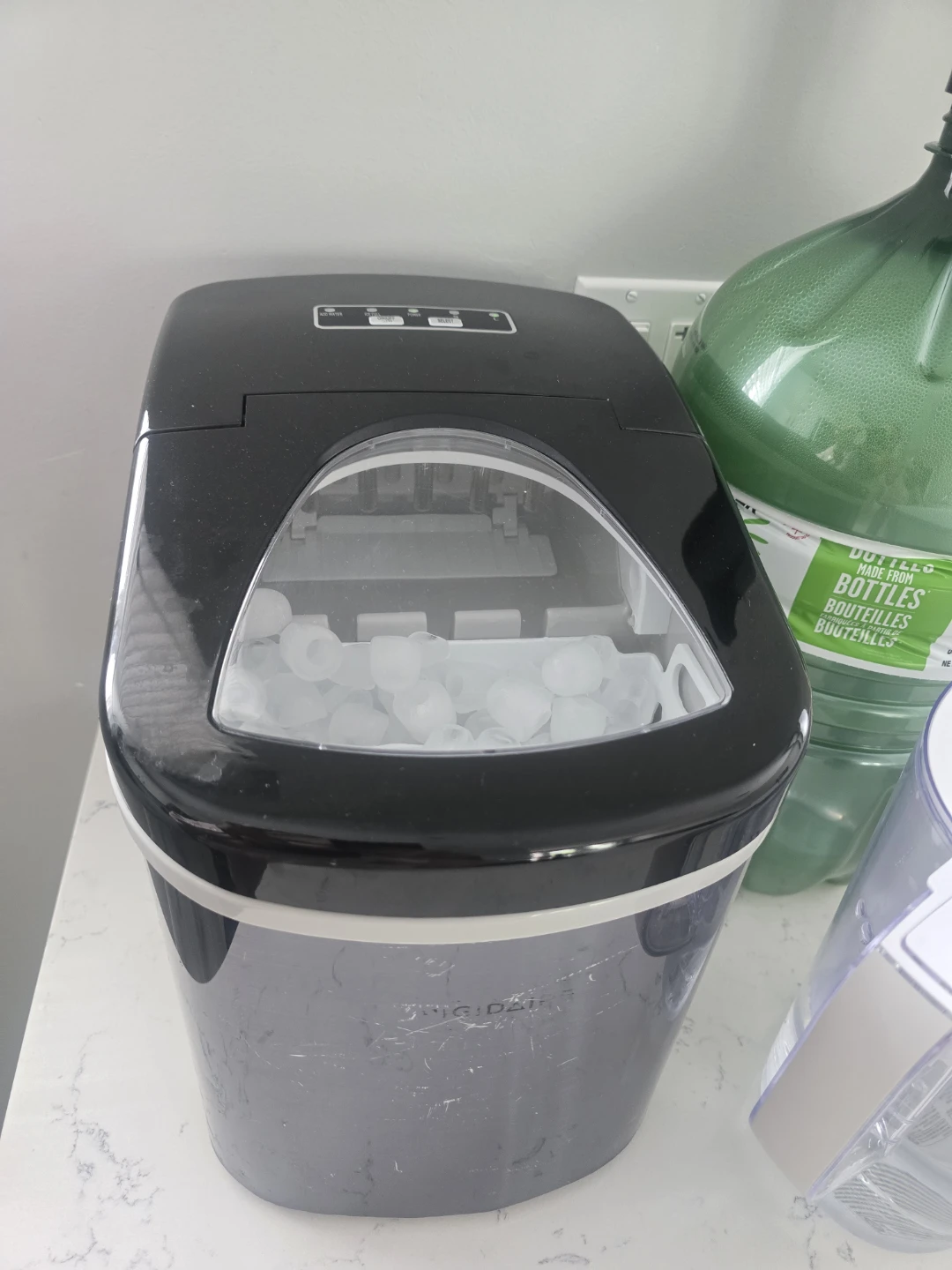 Frigidaire Portable Ice Maker
