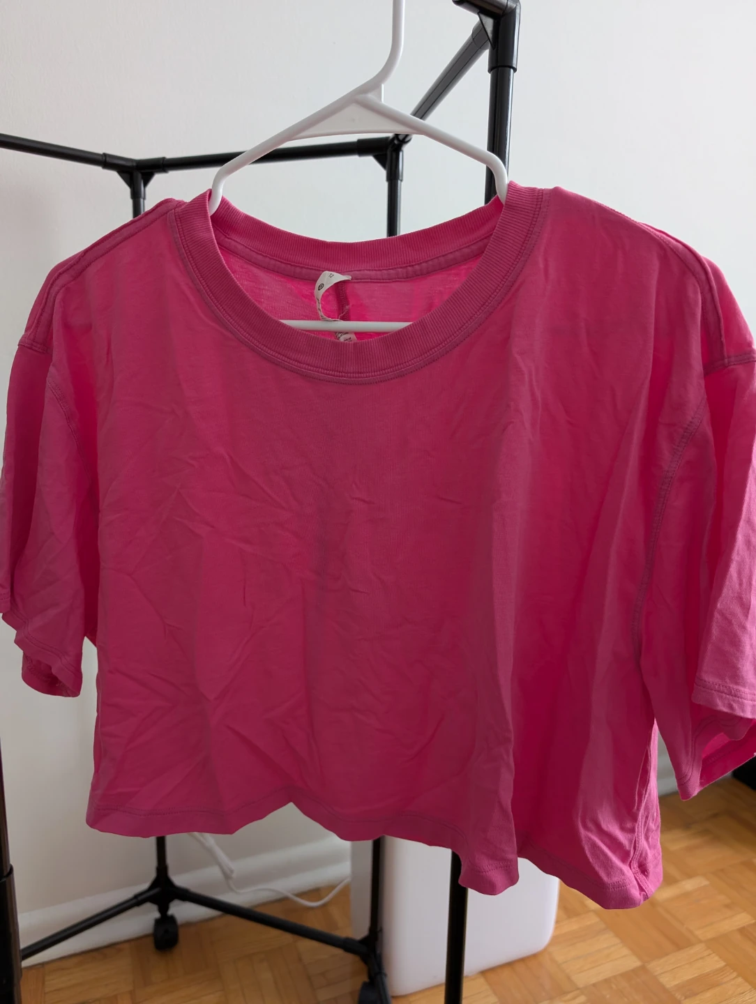 Lululemon Cropped Tee