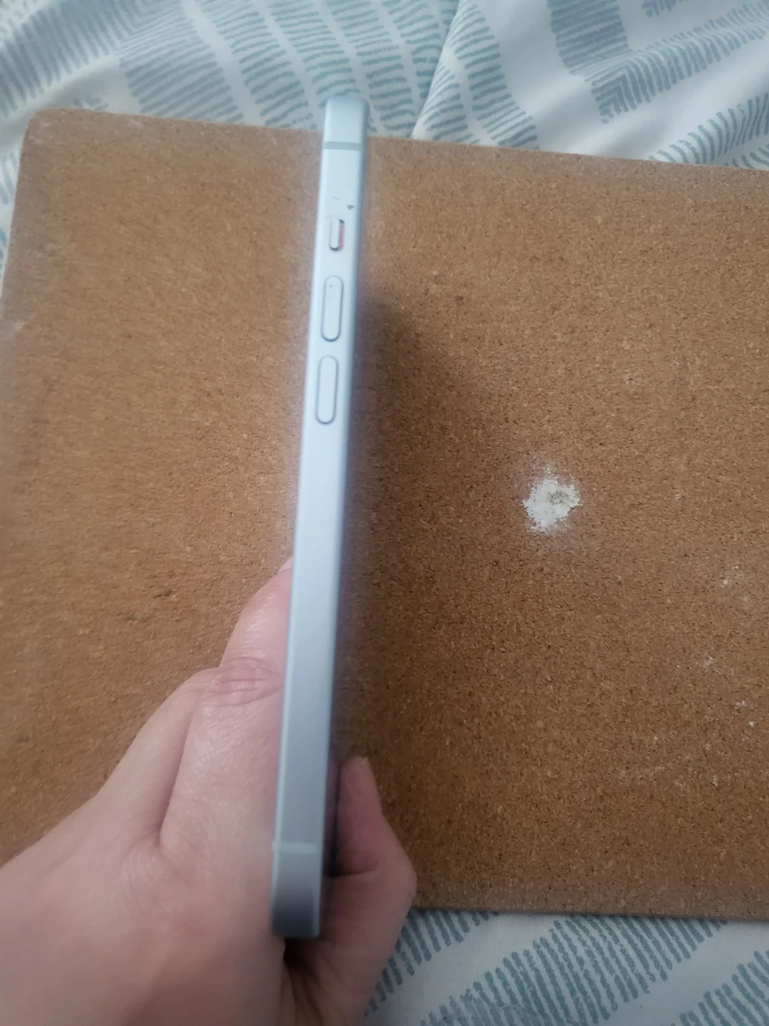 Old Apple iPhone 15 locked - photo 3