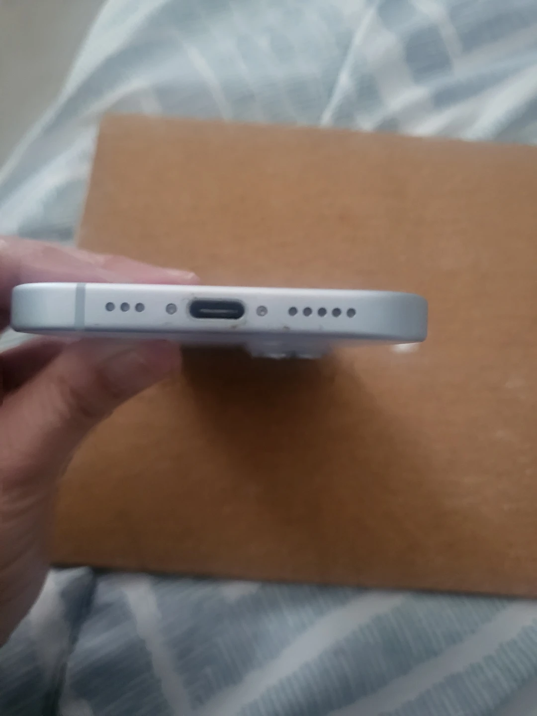 Old Apple iPhone 15 locked - photo 5