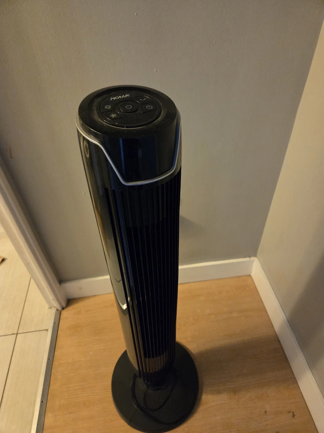 NOMA Black Tower Fan
