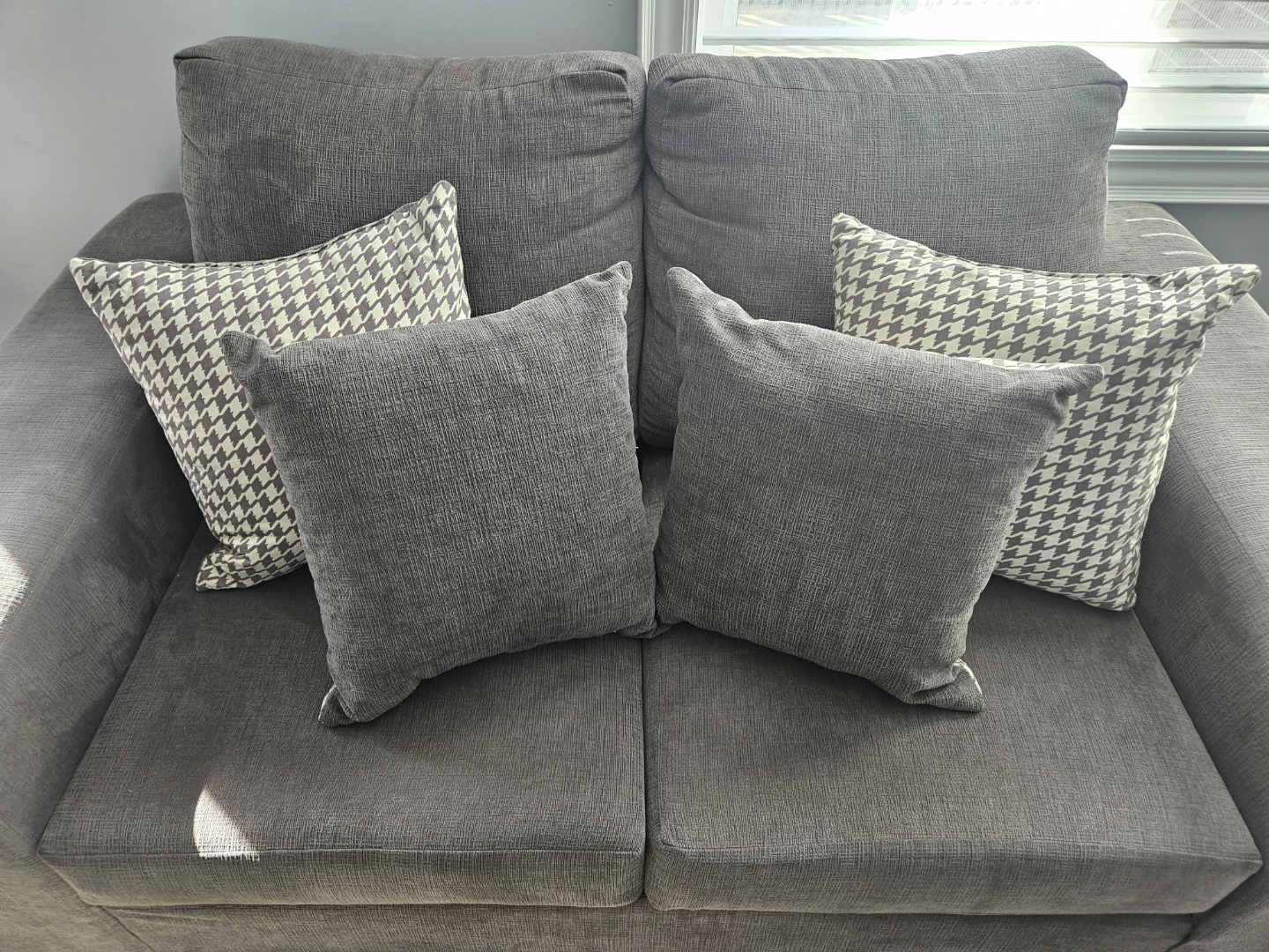 4 Reversible Geometric Pattern Couch Cushions - photo 2