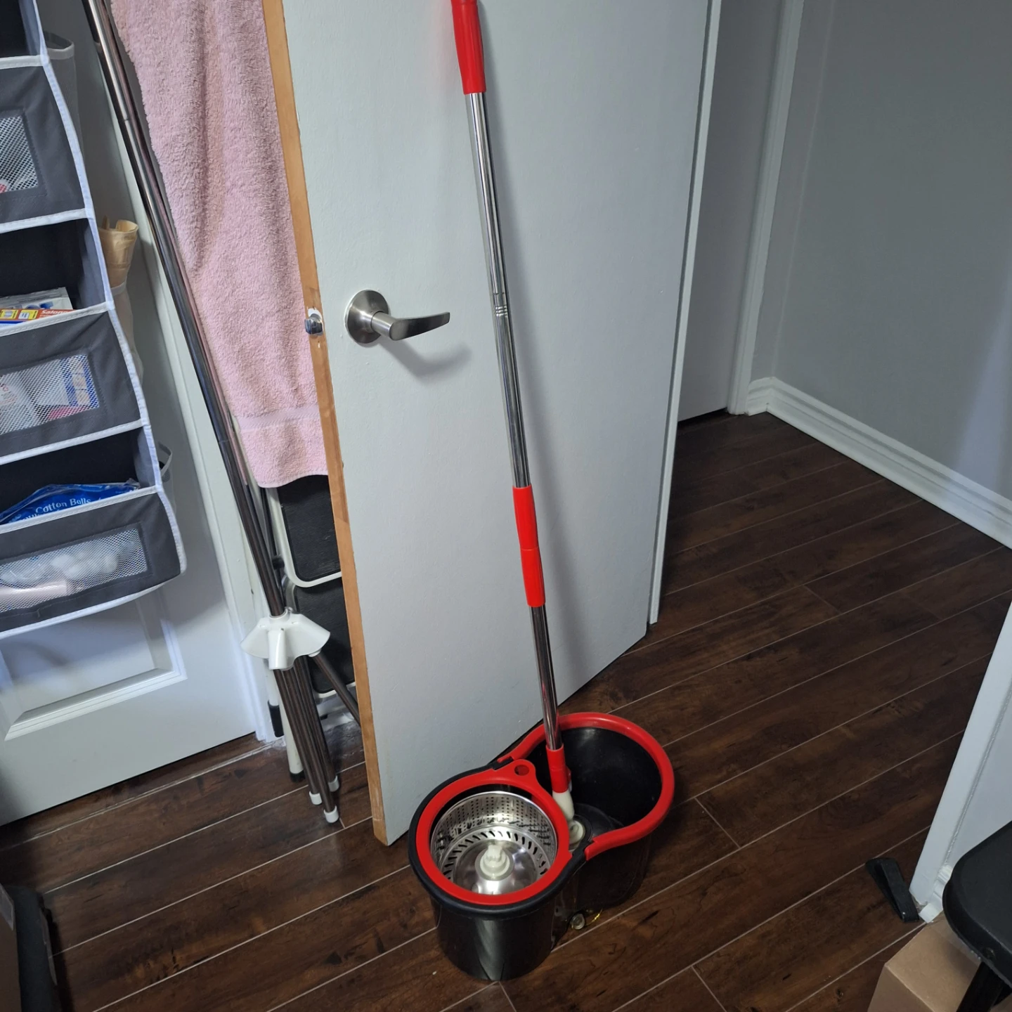Spin Mop and Bucket Set with 3 Refills