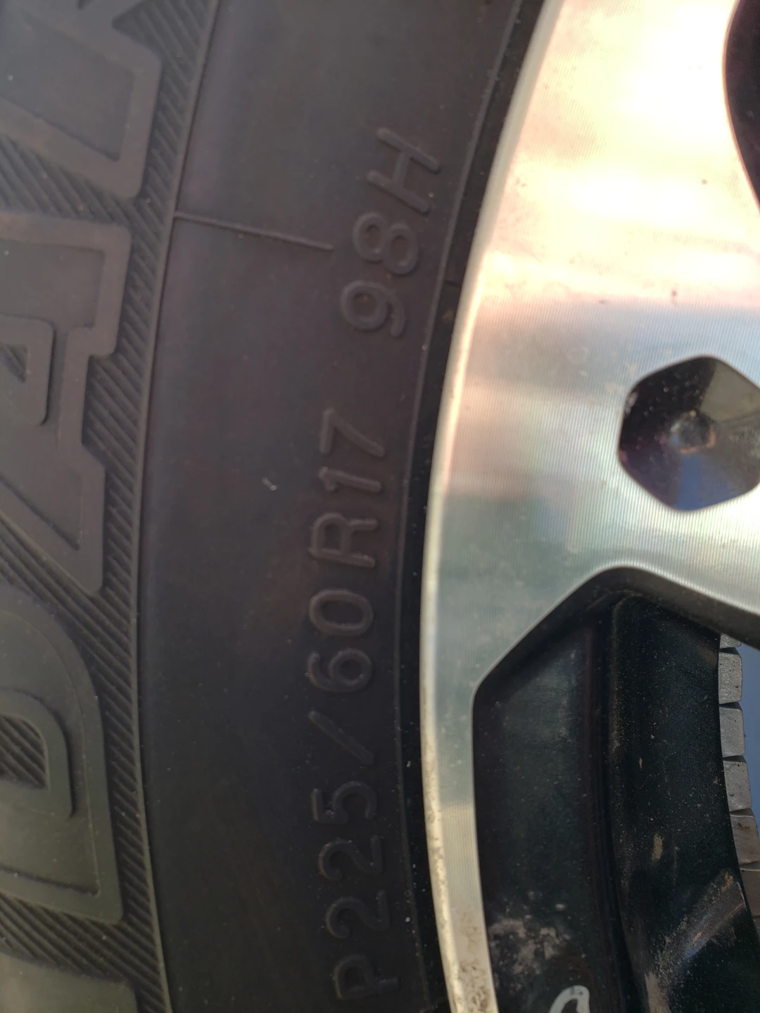 Subaru 2023 stock rims and Yokohama Geolandar set of 4 - photo 5