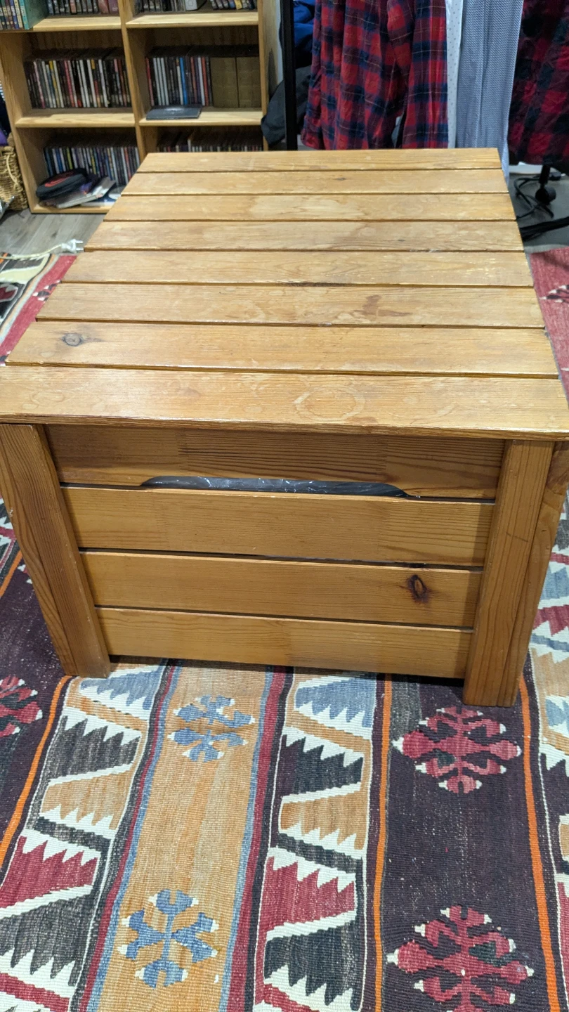 Wooden Storage Ottoman / Coffee Table