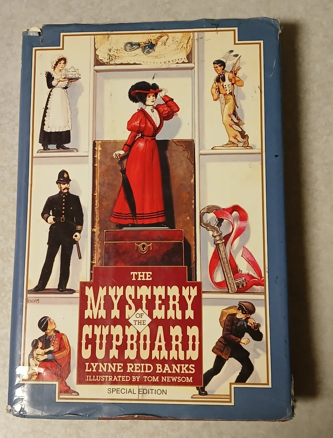 The Mystery of the Cupboard by Lynne Reid Banks Special Edition