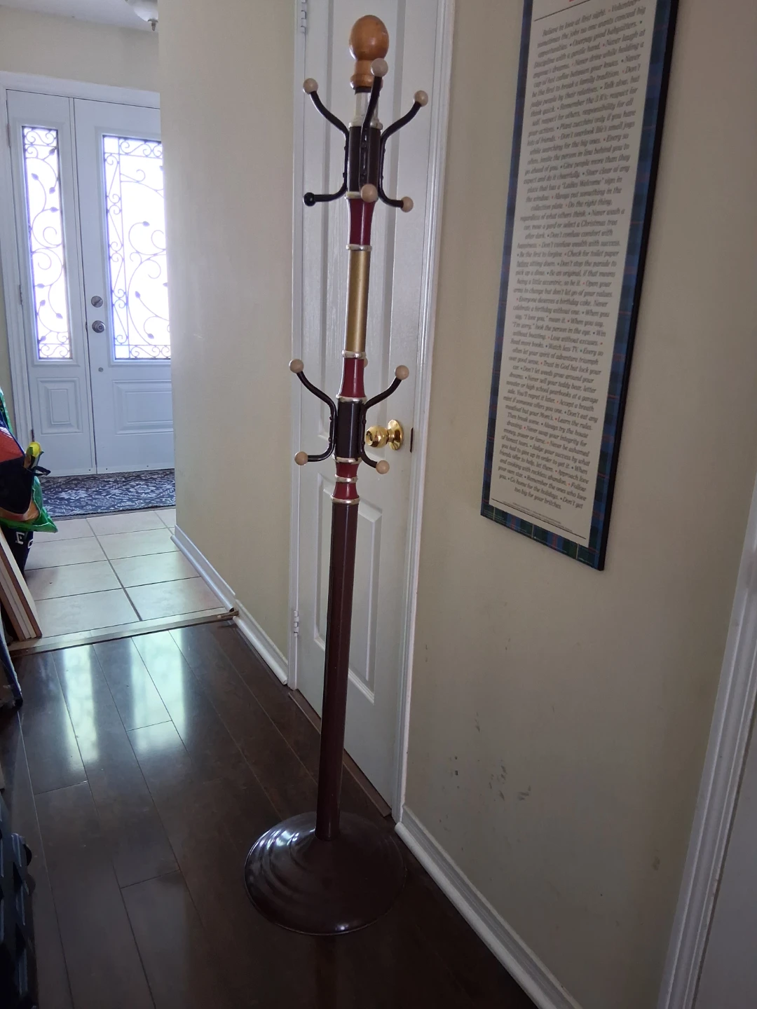Elegant Wooden Coat Rack with Multiple Hooks