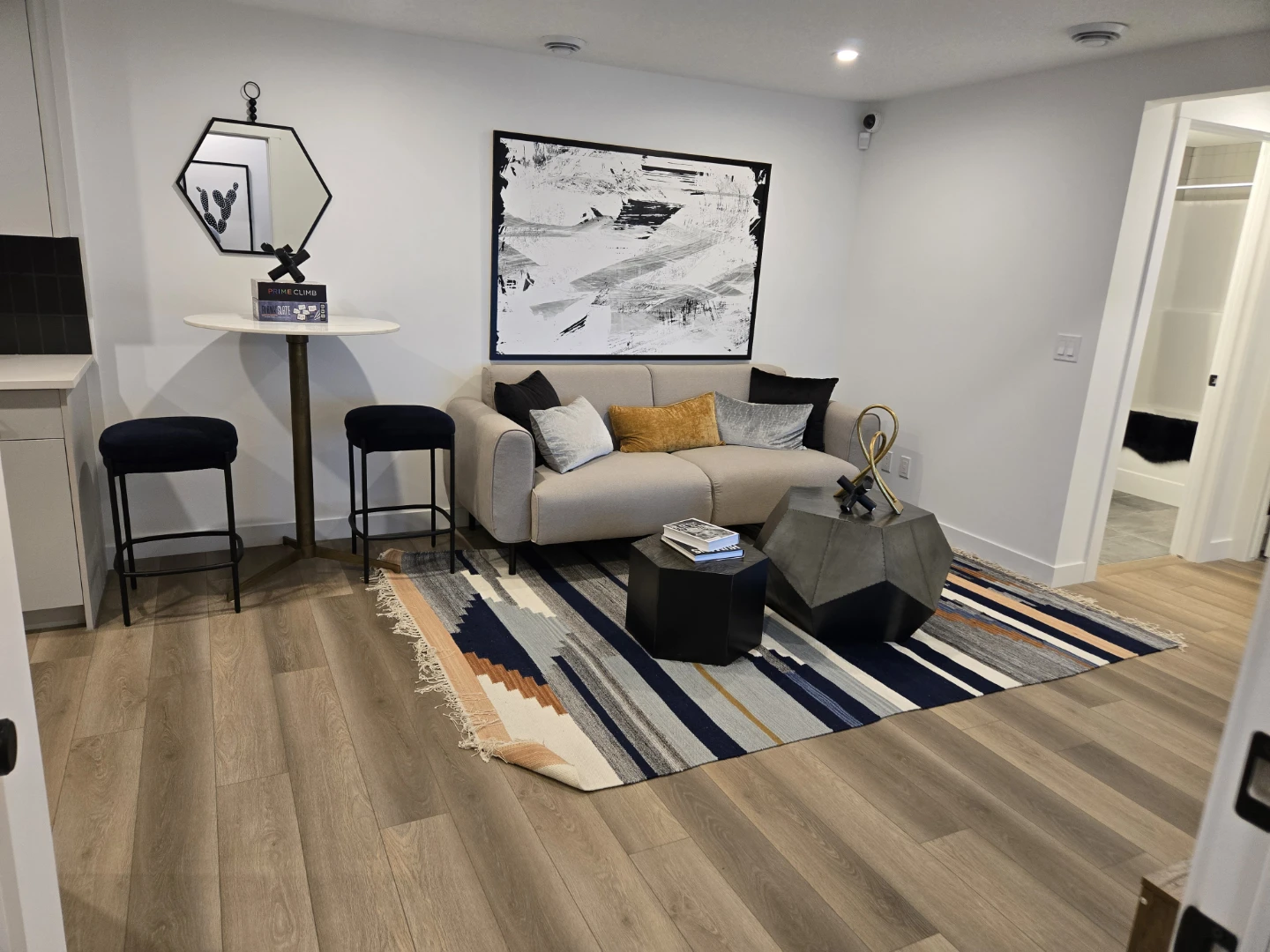 Basement Suite for Rent Rockland Park