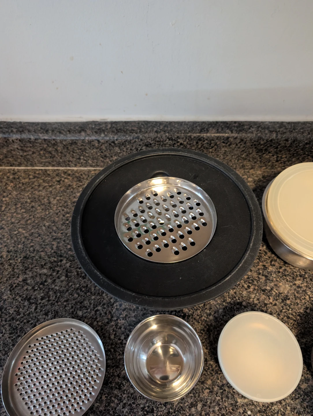 16 piece Stainless Steel Mixing Bowl Set with Grater Attachment - photo 4