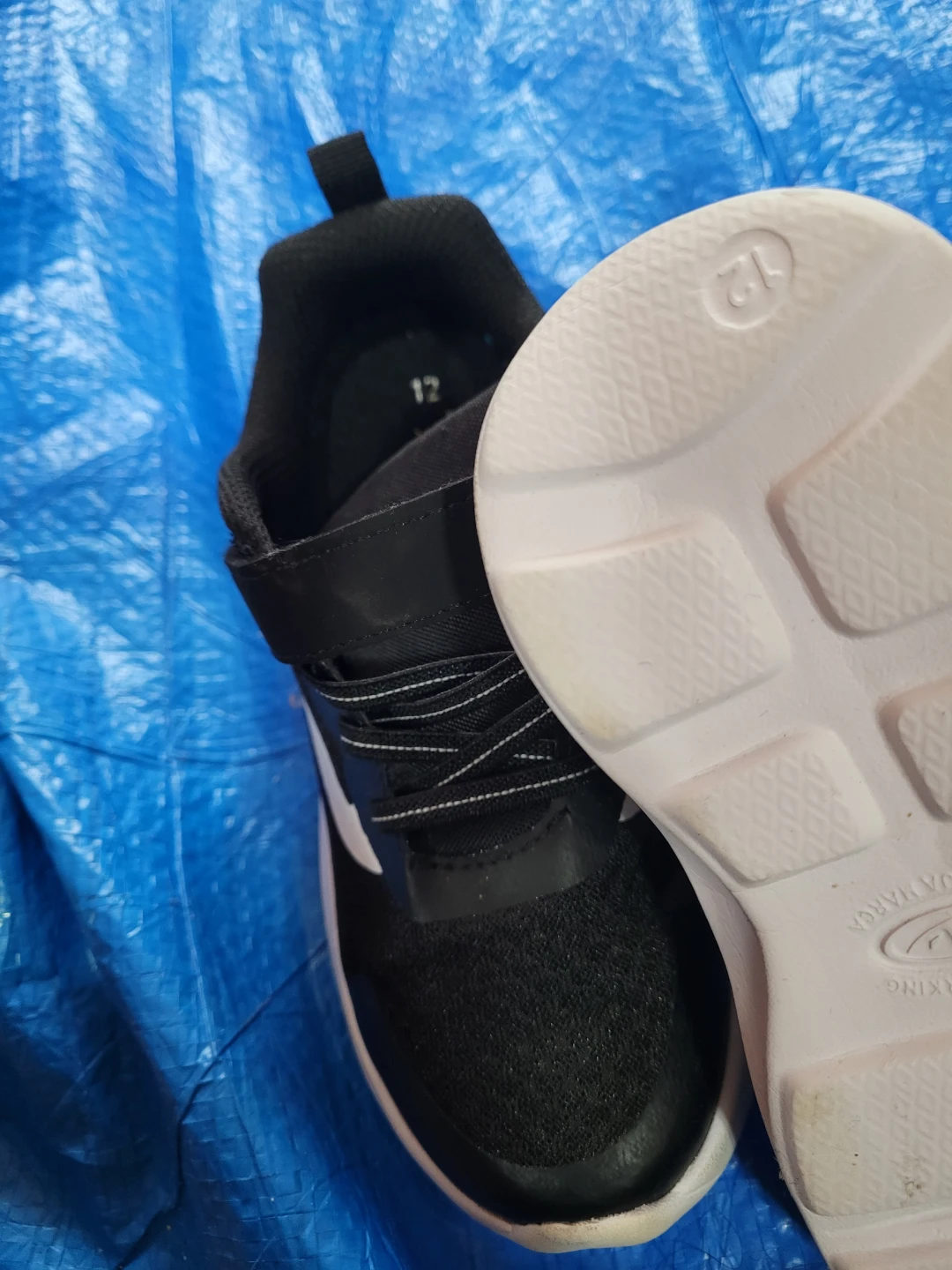 Athletic Works Black Sneakers Size 12 - photo 2