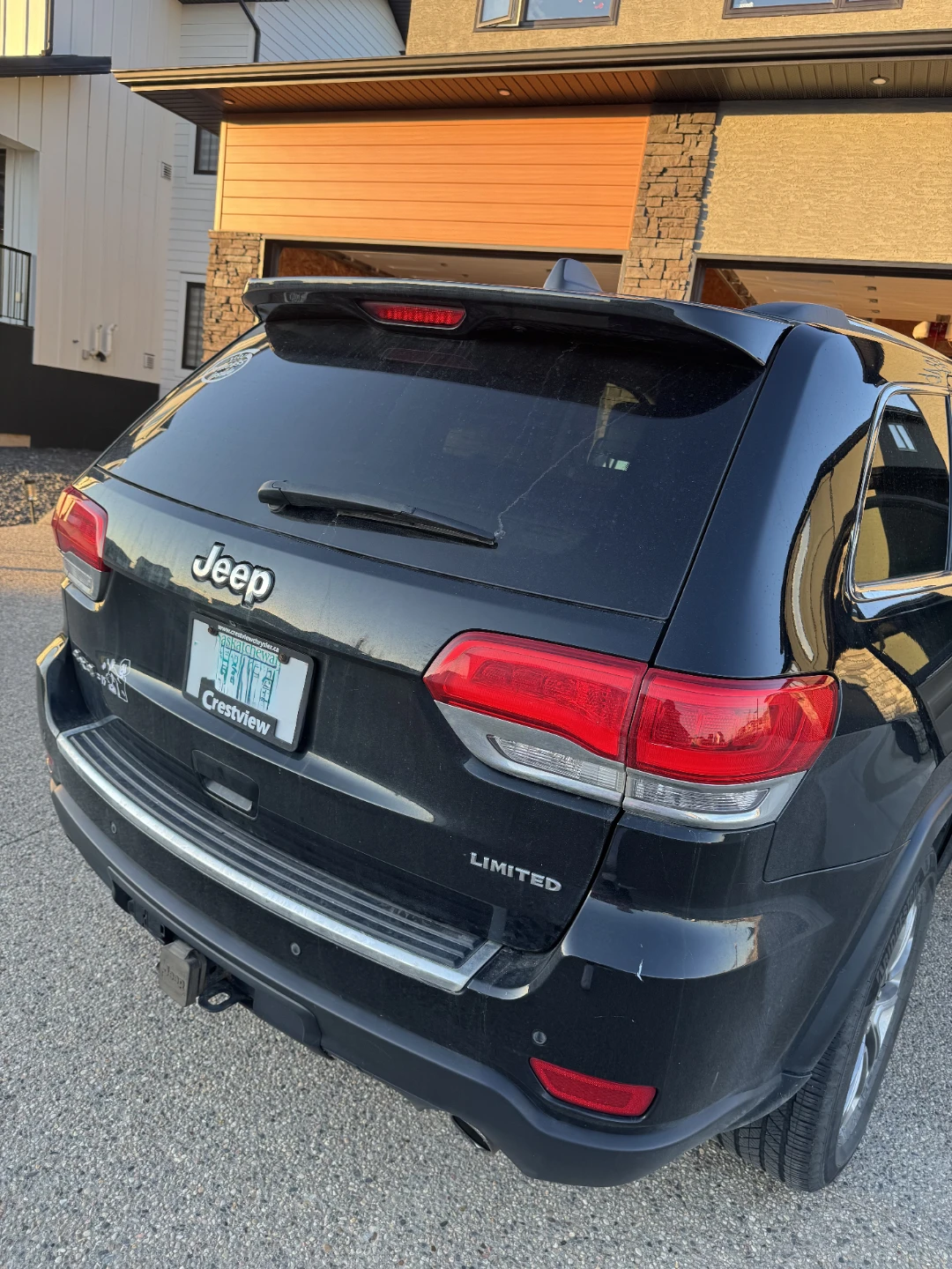 2015 Jeep Grand Cherokee Limited – Fully Loaded - photo 3