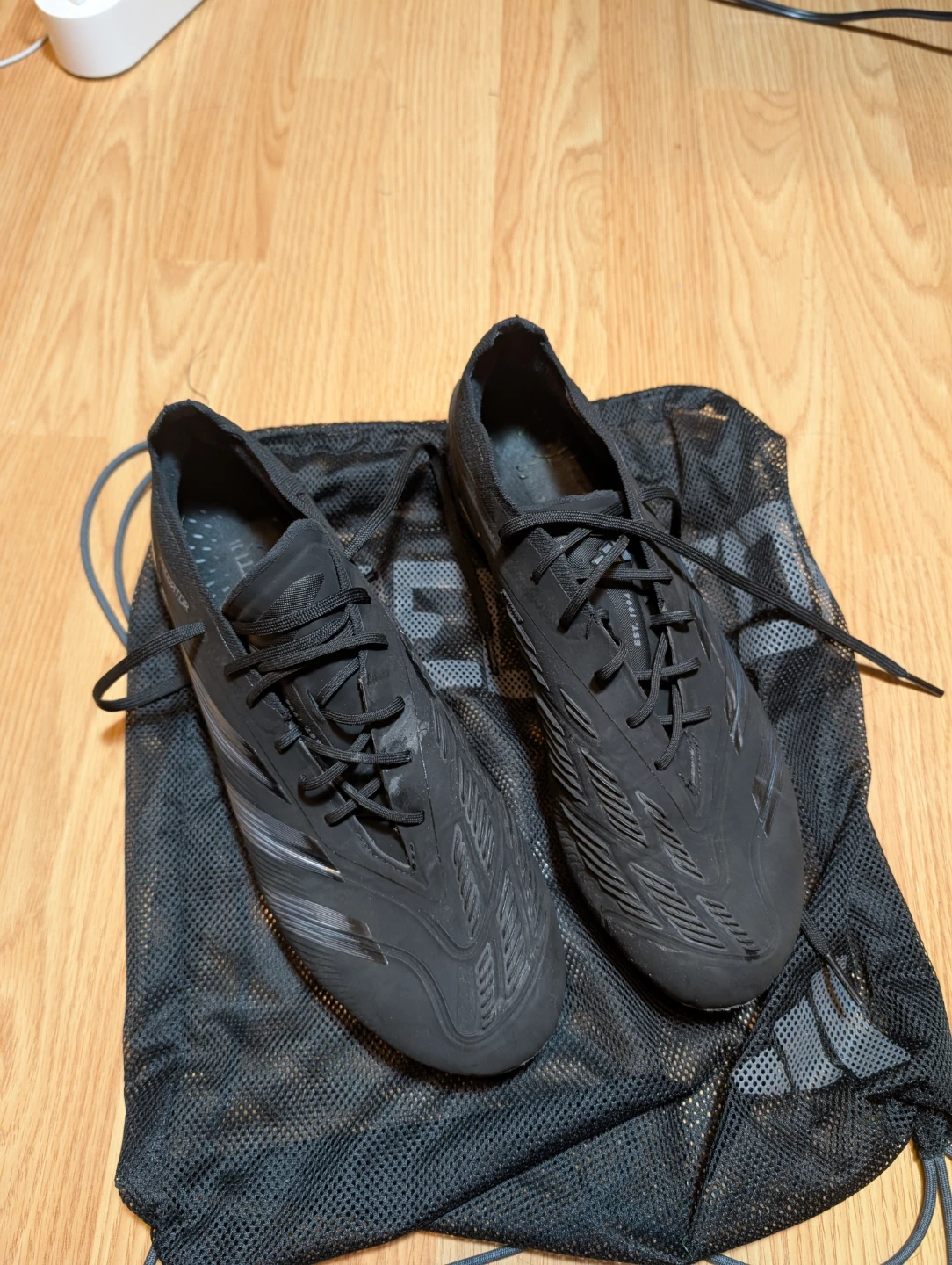 Adidas Predator Football Cleats - photo 2