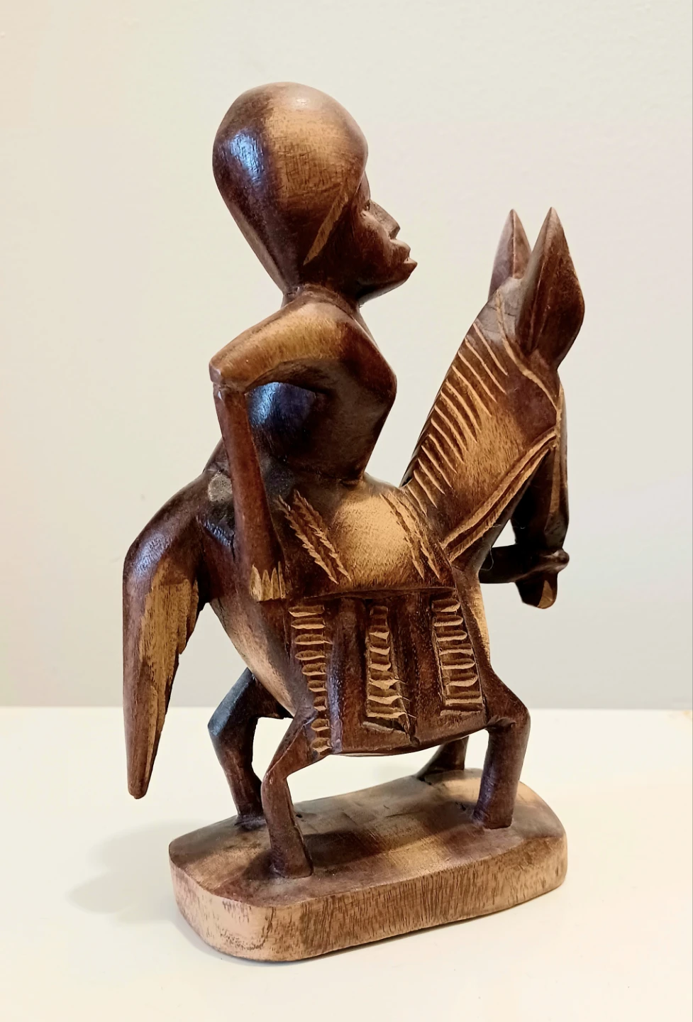 Vtg Signed Artist Hand Carved Wooden Statue - photo 2