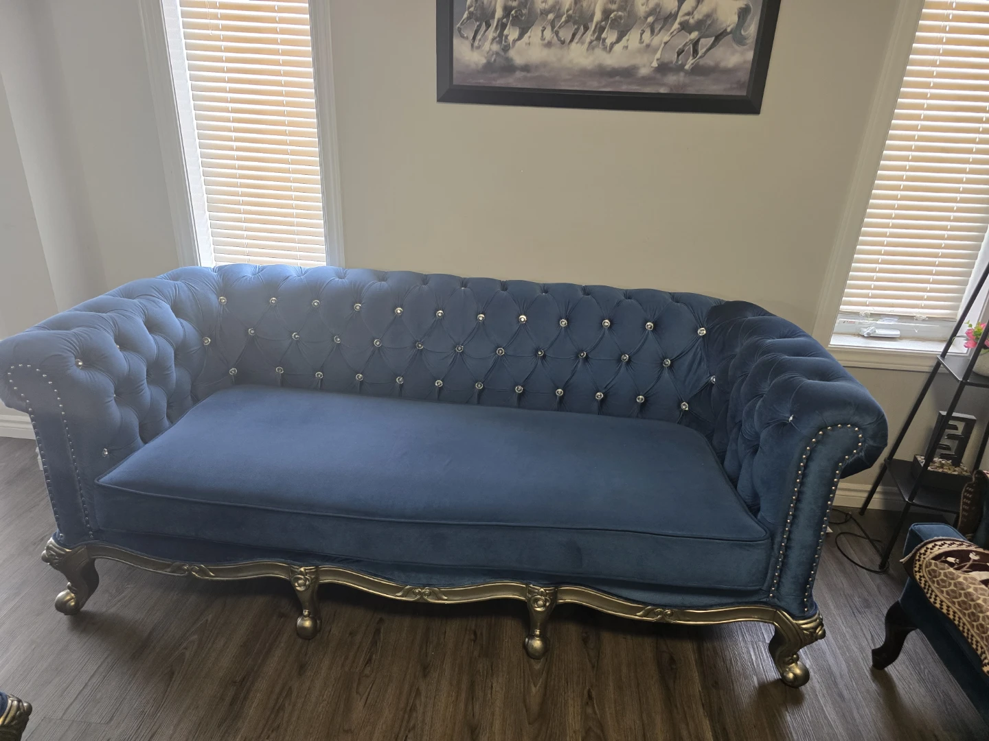 Blue Velvet Tufted Chesterfield Sofa - photo 4