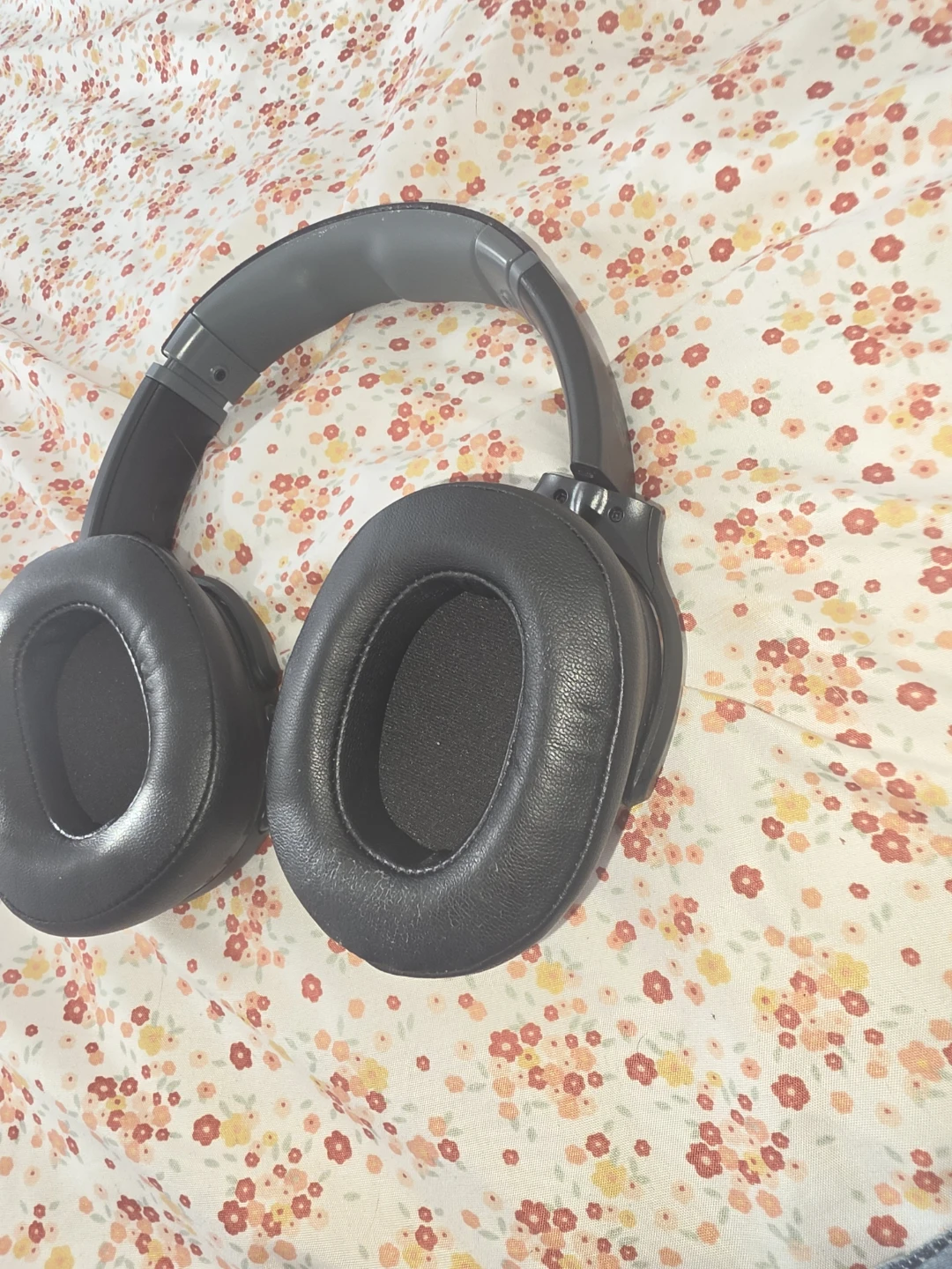Black Over-Ear Headphones