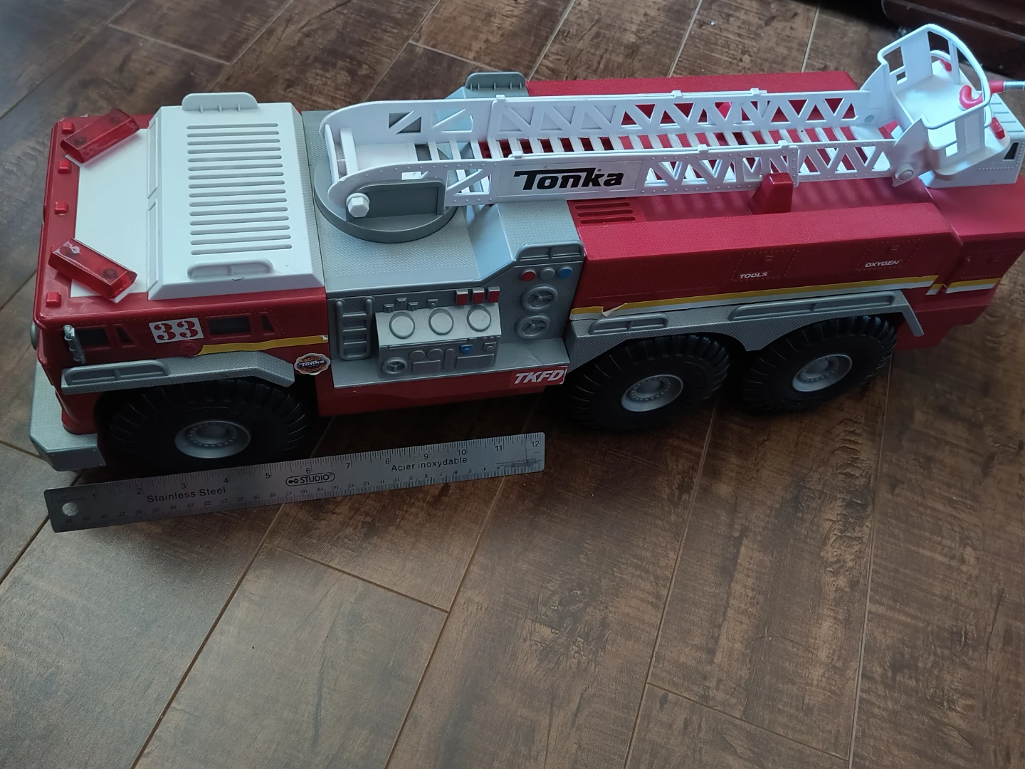 Tonka Fire Truck Toy $10 - photo 2
