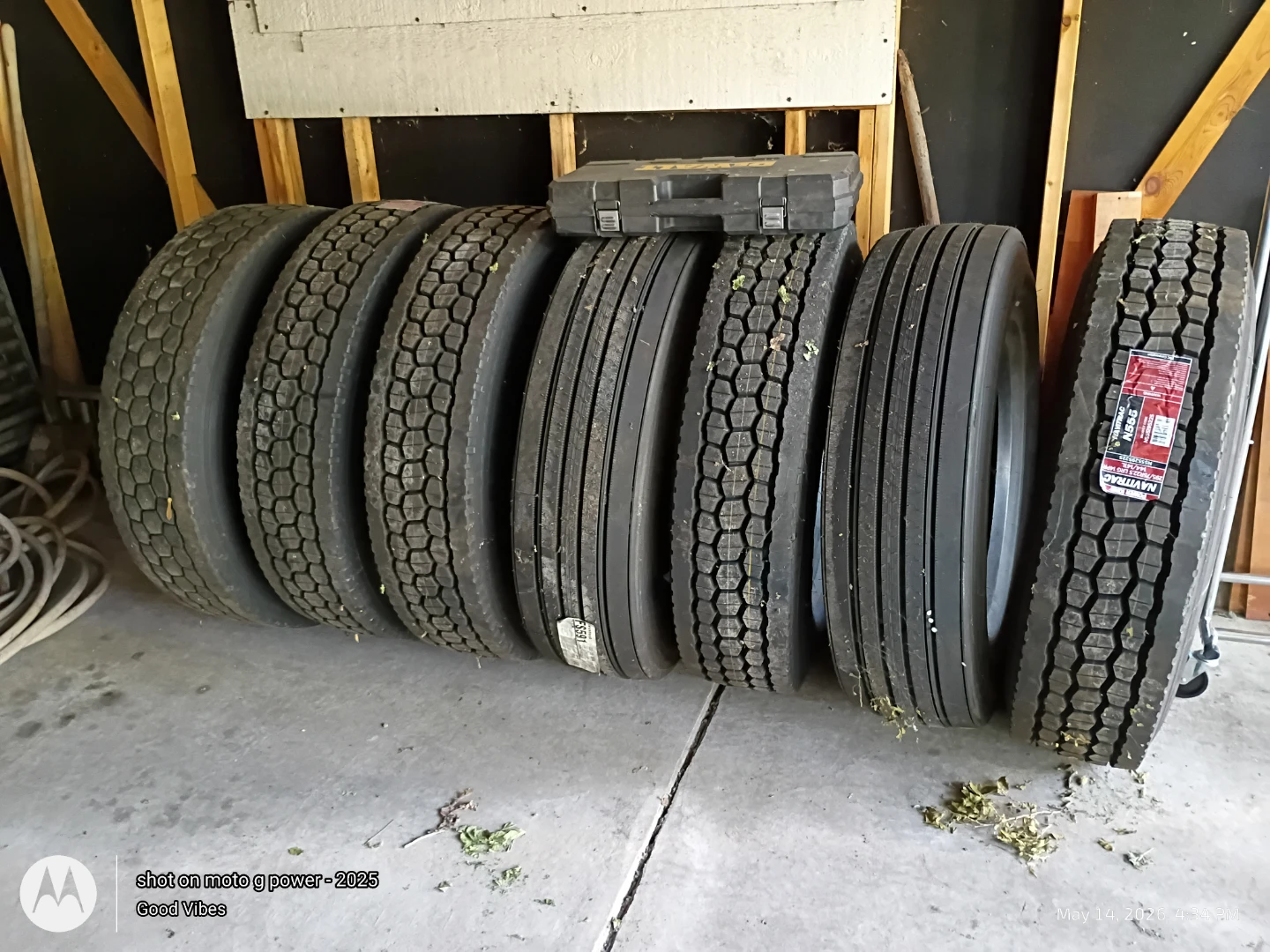 Firestone FS591 295/75R22.5 Load Range G Tires (Qty 7)