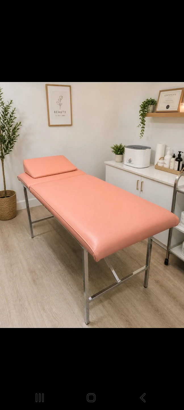 Waxing/Spa Bed with pillow