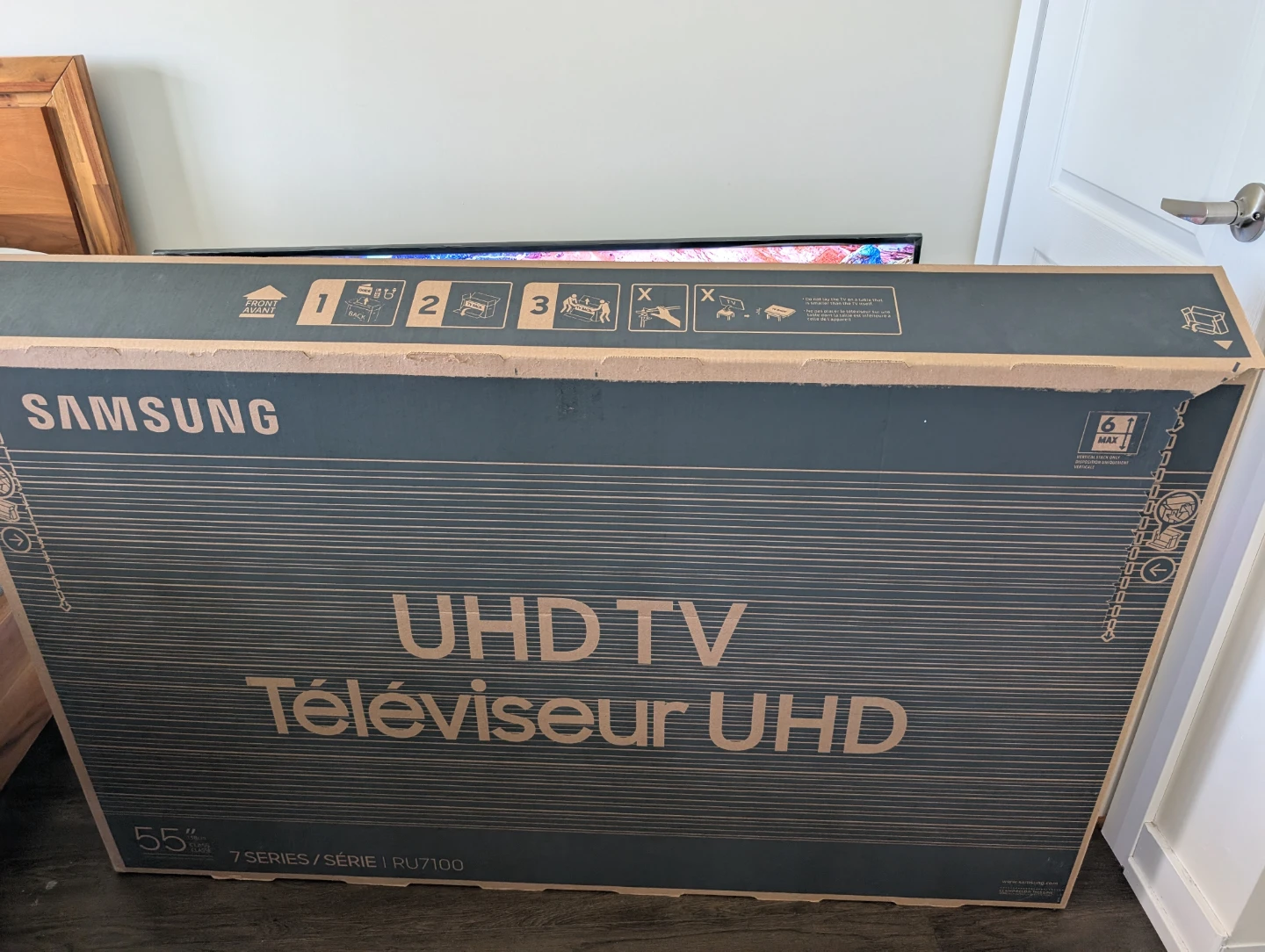 Samsung 55" UHD Smart TV 7 Series RU7100 - photo 5