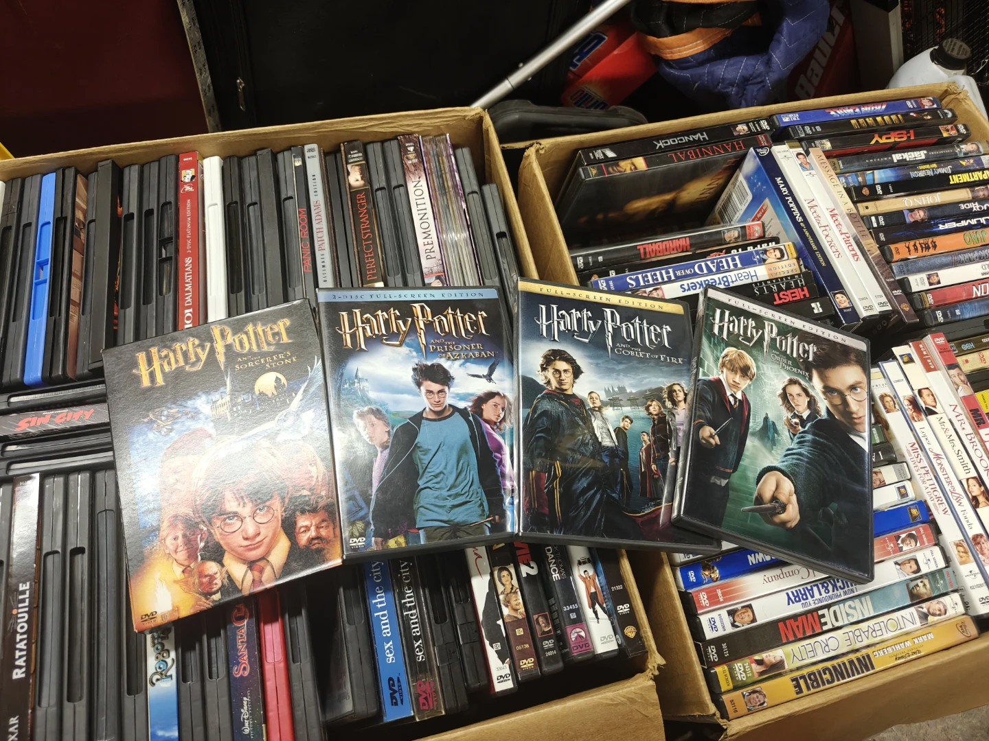 Assorted DVD Movies - 460 DVDs with Samsung dvd player included - photo 4