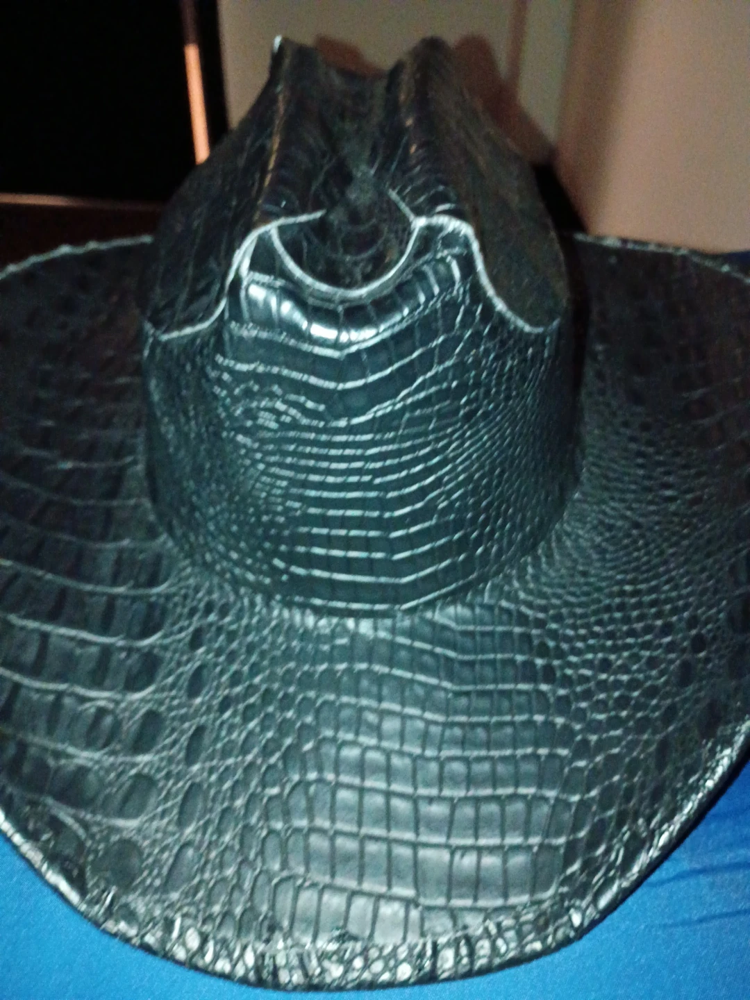 Black Crocodile-Embossed Cowboy Hat - photo 4