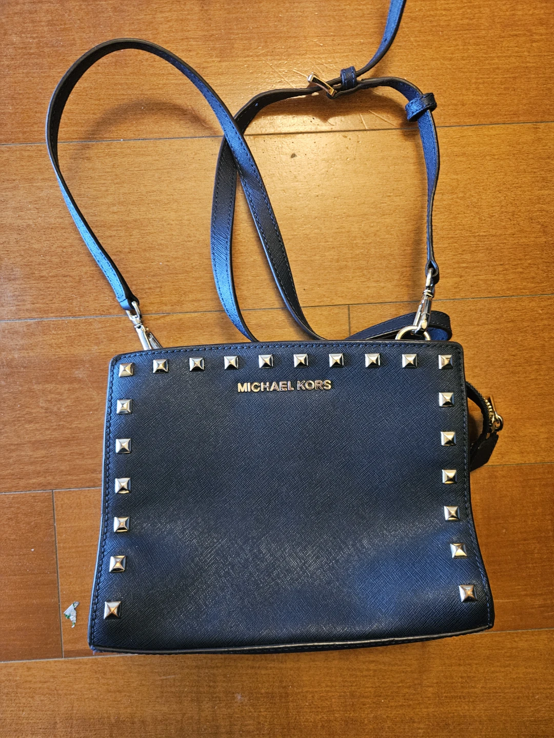 Michael kors blue purse