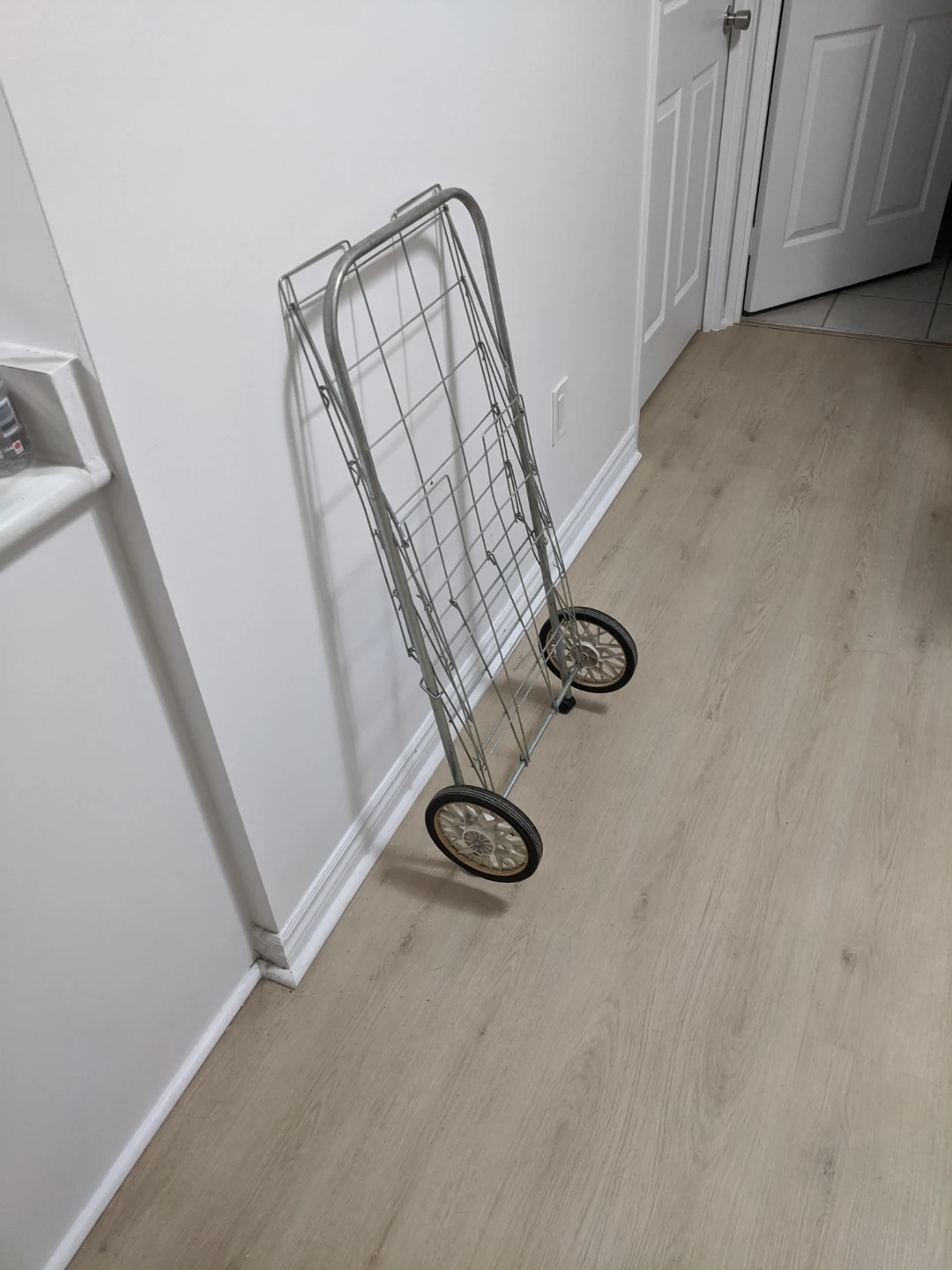 Metal Shopping Cart with 4 Wheels - photo 4
