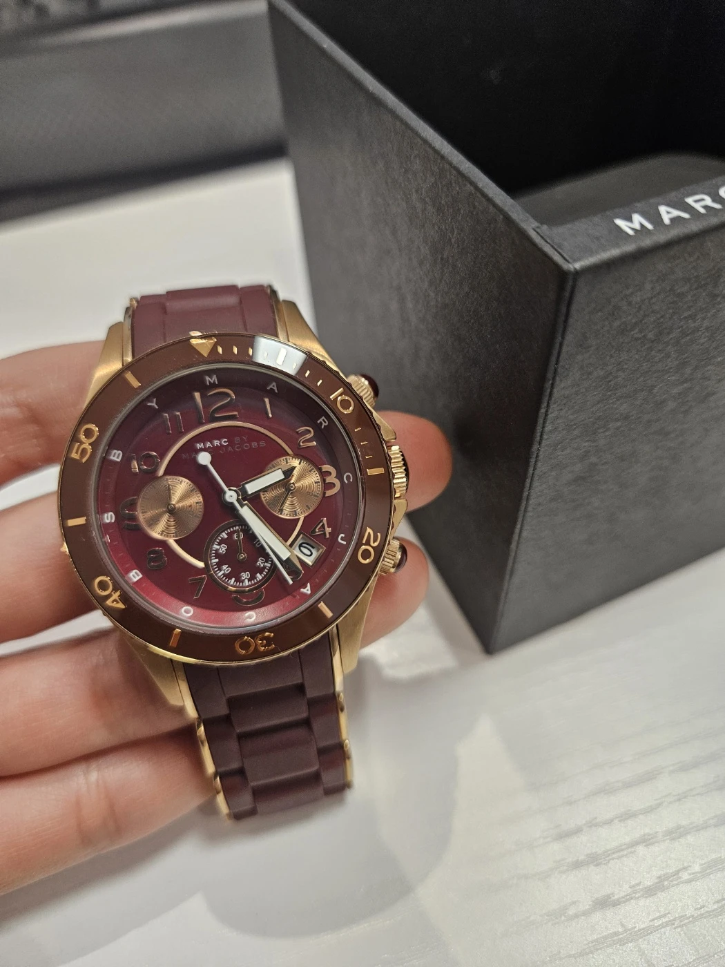 Marc by Marc Jacobs Chronograph Watch - Burgundy & Gold - photo 5