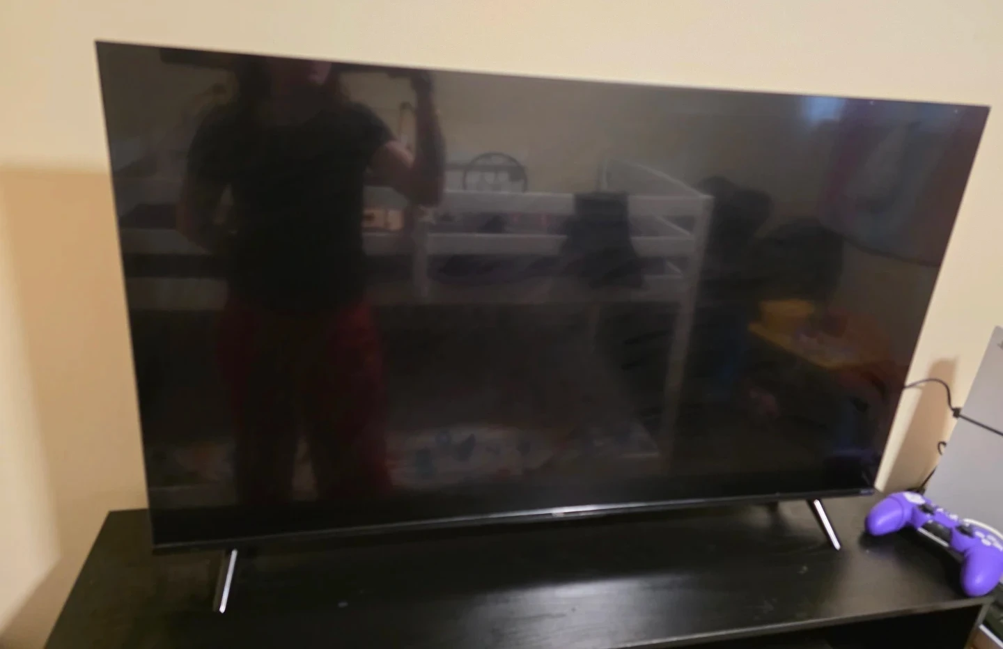 TCL Roku TV 43" - photo 2