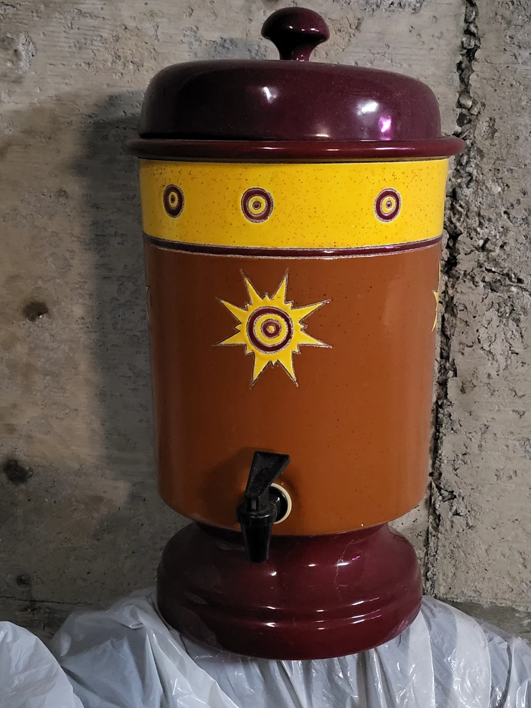 Ceramic Beverage Dispenser with Spigot
