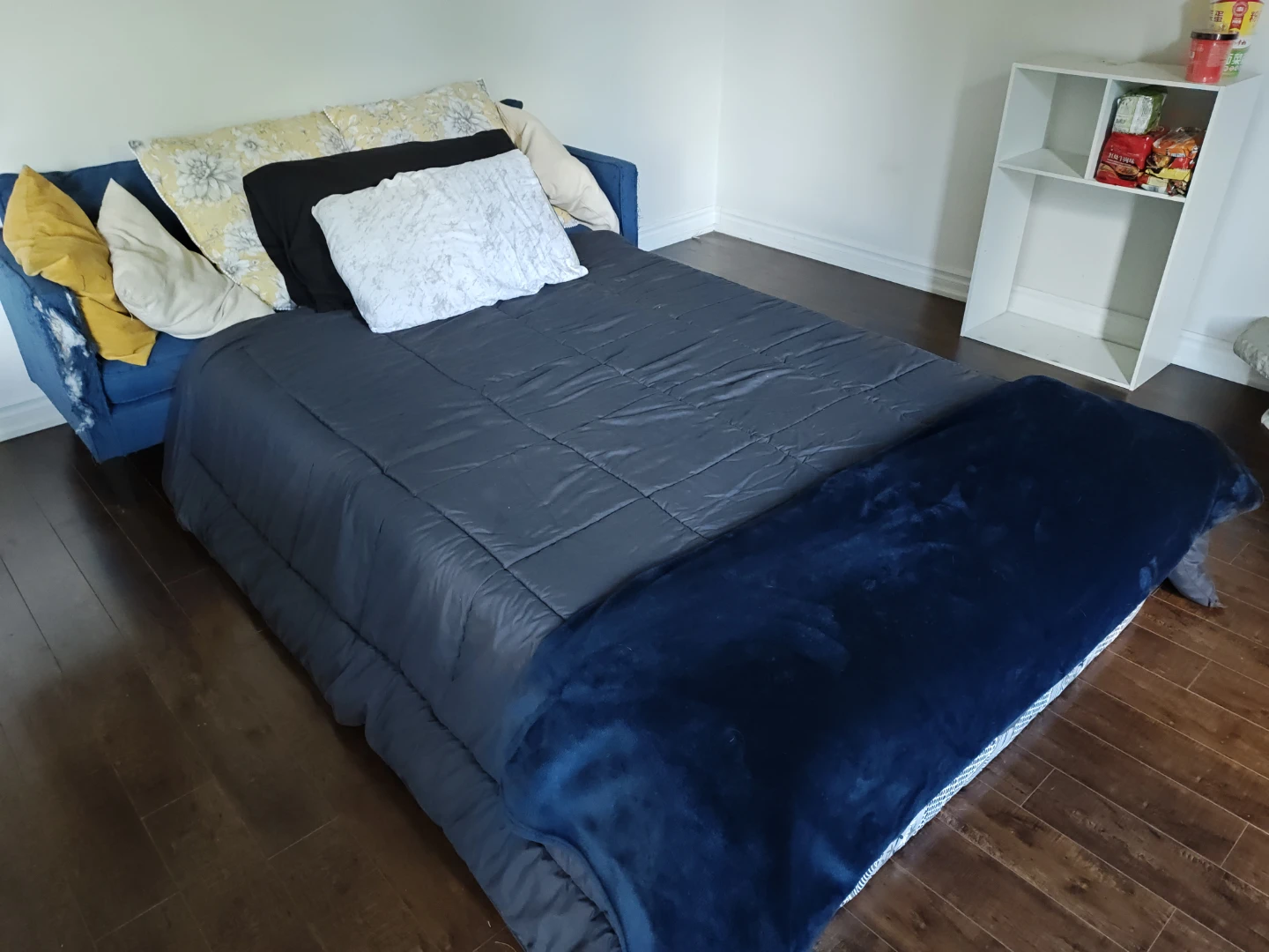 Dark Grey Guest Comforter