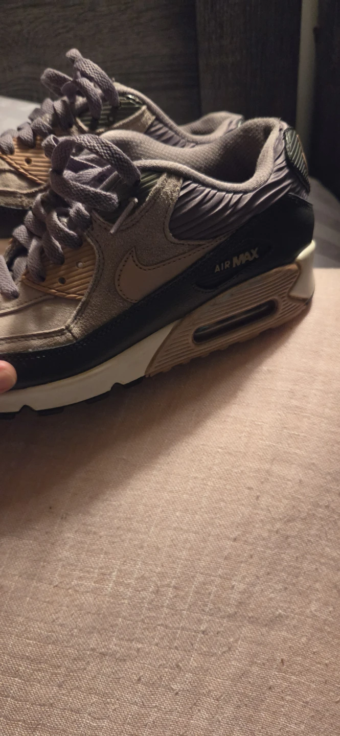 Nike Air Max 90 Sneakers - photo 3