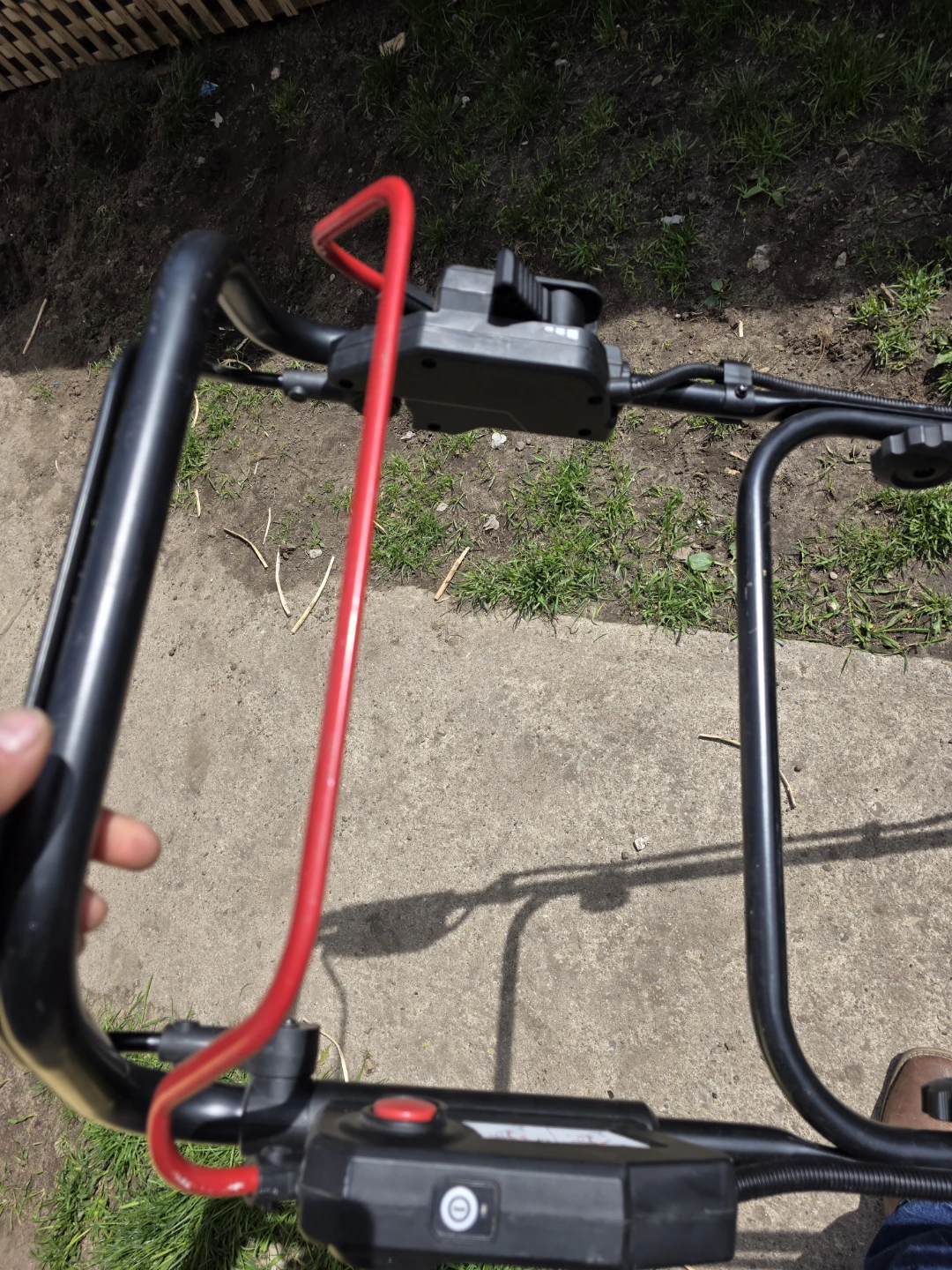 Makita 21-inch Electric Lawn Mower - photo 4