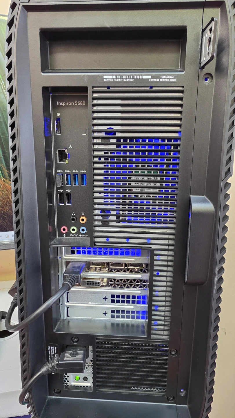 The Dell Inspiron 5680  desktop tower - photo 2