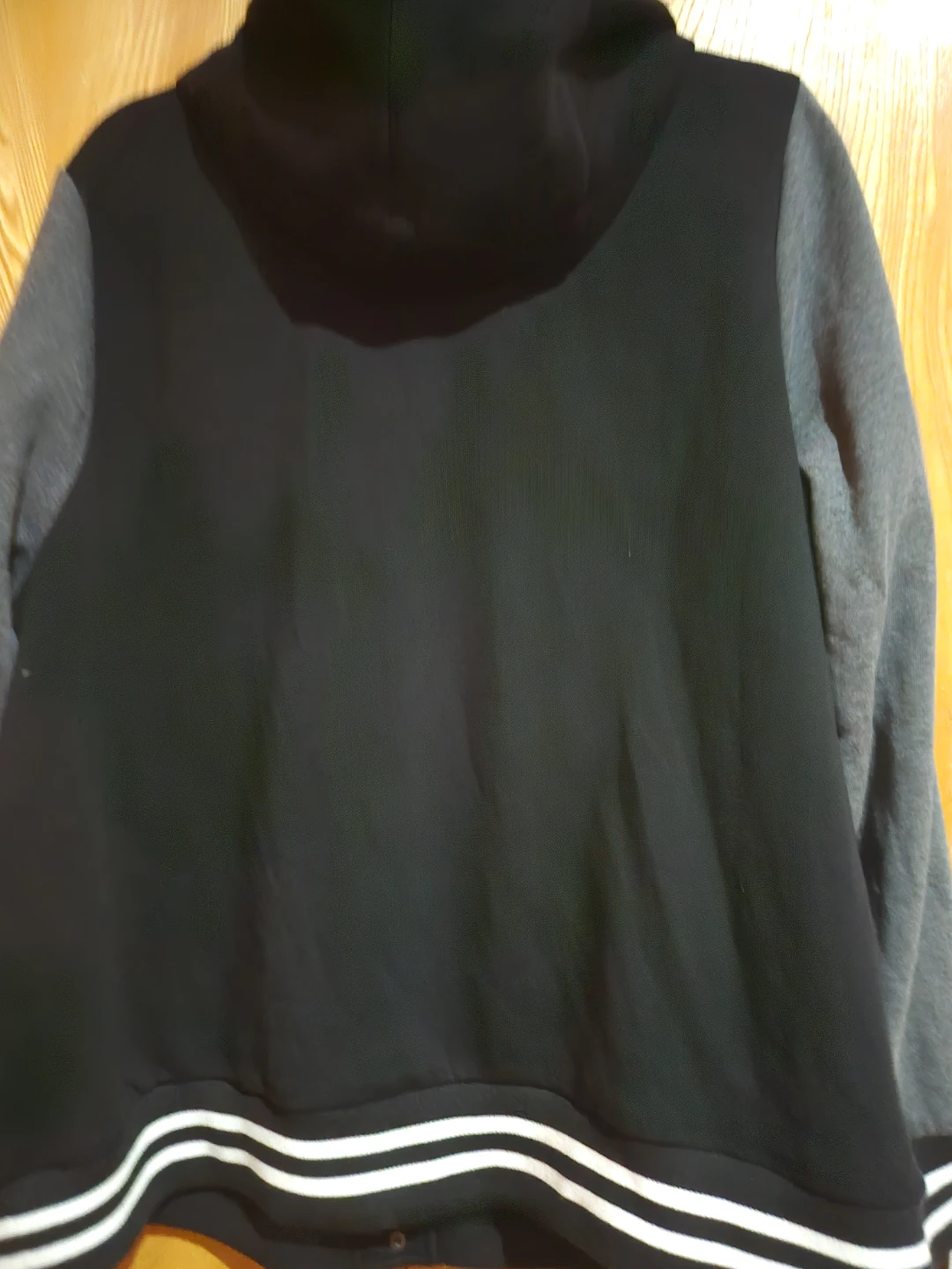 Torrid Black & Grey Varsity Hooded Jacket Size 3 - photo 4