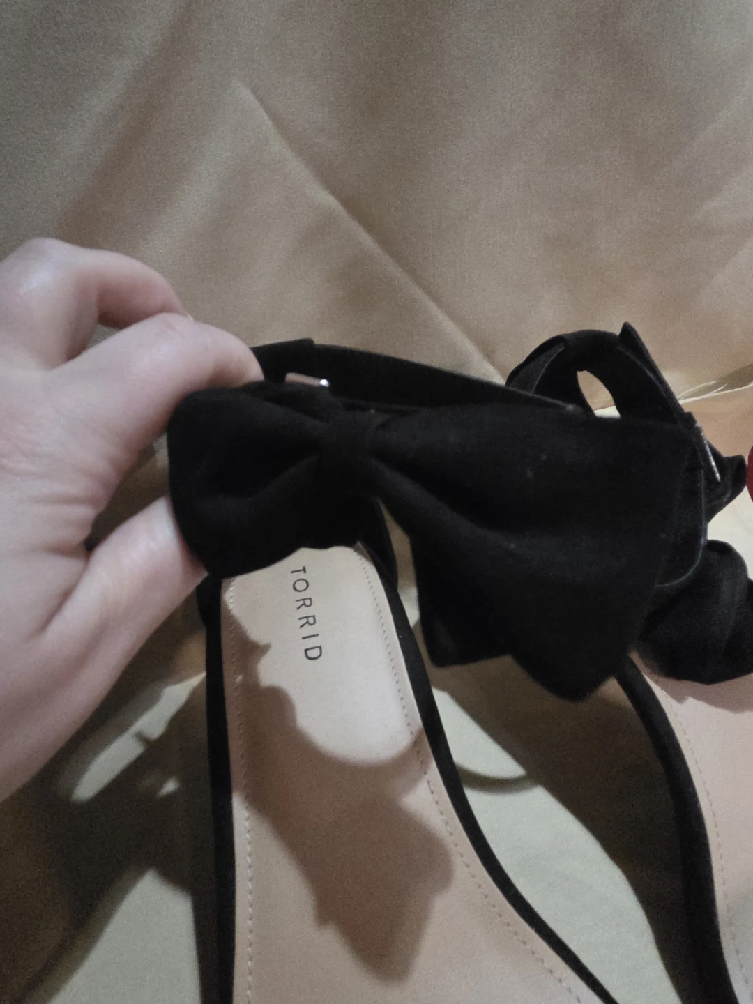 Torrid Black Fabric Bow Heels Size 11.5W - photo 4