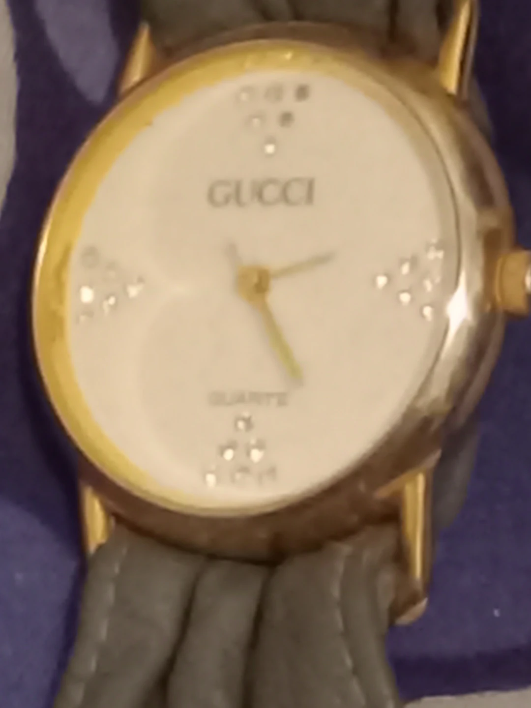 GUCCI Quartz Watch with Grey Leather Band - photo 2