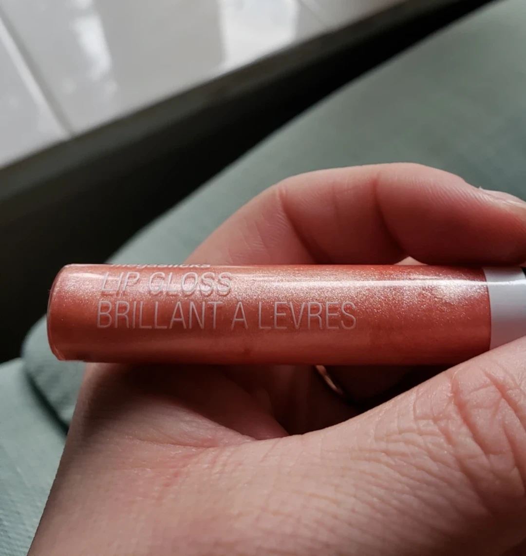 Wet n Wild Megal Last Lip Gloss "Cherish" 557B - photo 3