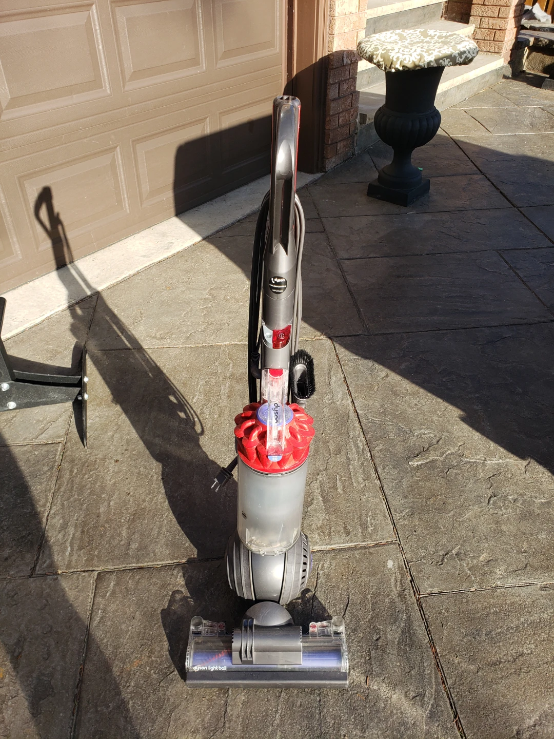 Dyson Vacuum Cleaner