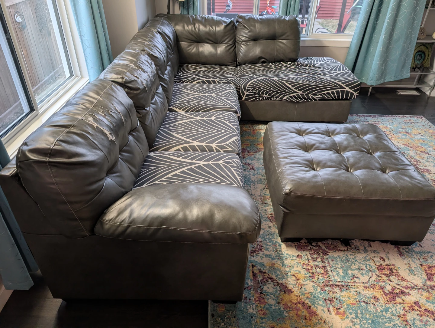 Grey Sectional Sofa with Ottoman