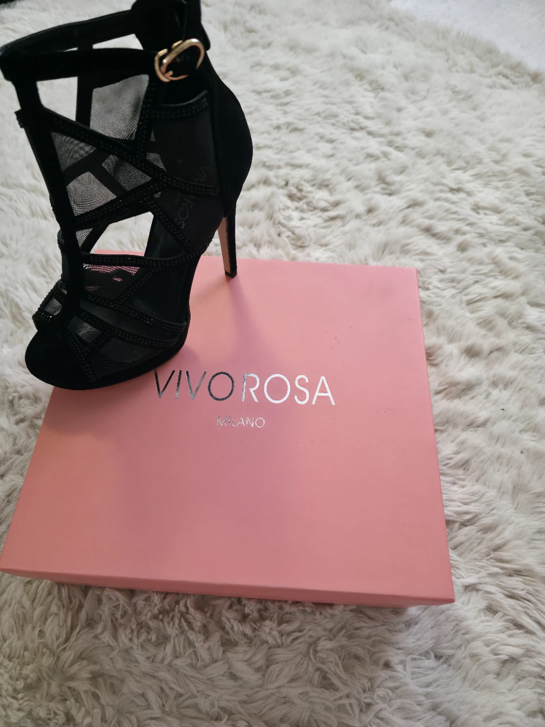 Brand New Vivo Rosa Milano Black Mesh Heels